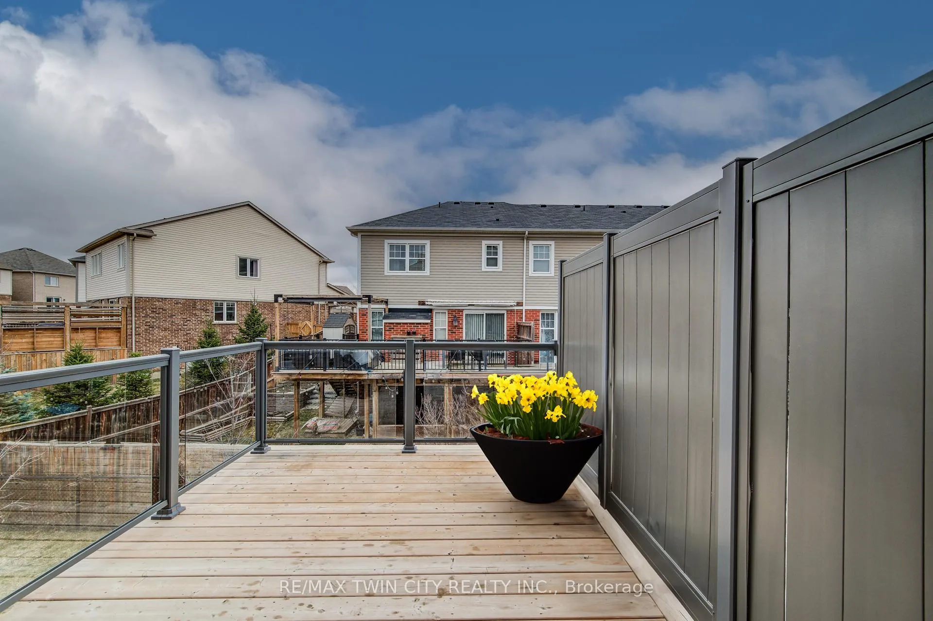 Photo 16 of Unit 35, 205 West Oak Trail, Kitchener — HOMEH