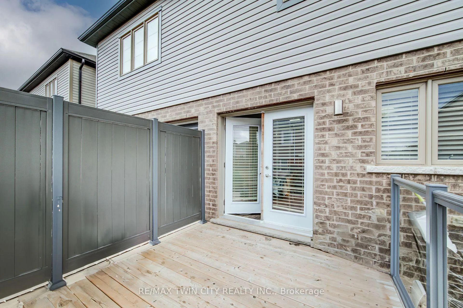 Photo 17 of Unit 35, 205 West Oak Trail, Kitchener — HOMEH