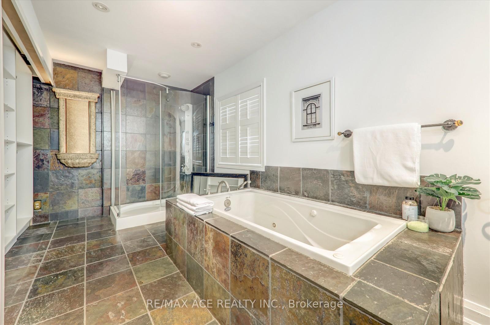 Photo 18 of 1844 Spruce Hill Road, Pickering, Dunbarton — HOMEH