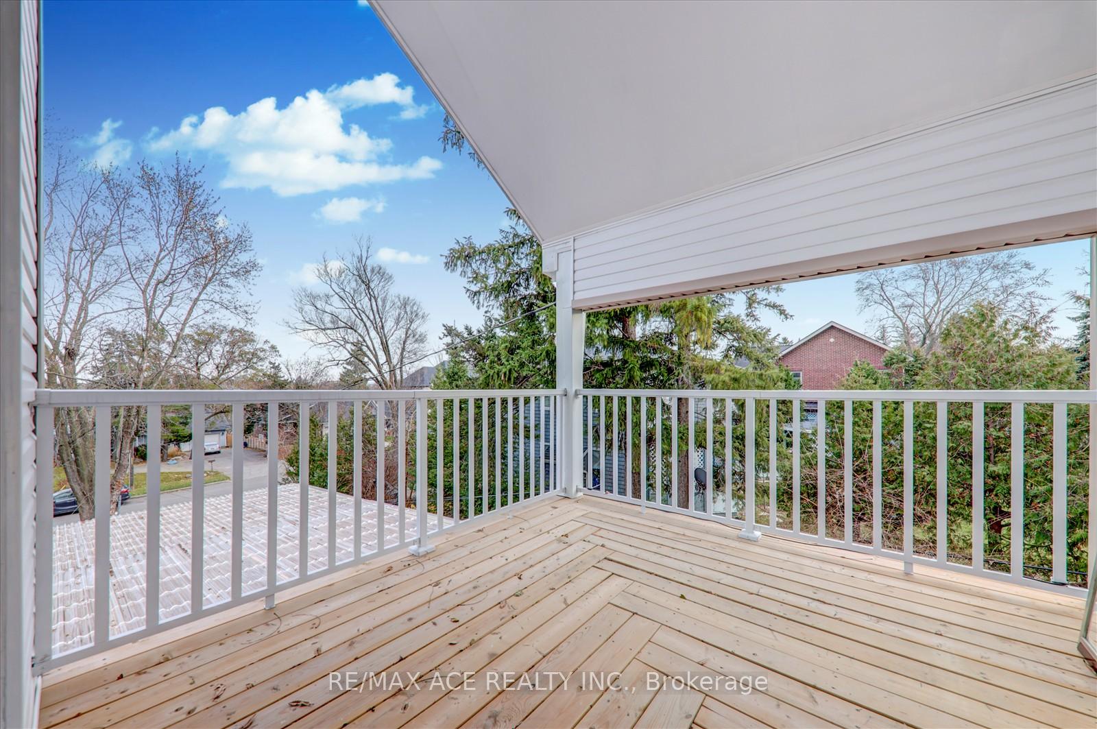 Photo 24 of 1844 Spruce Hill Road, Pickering, Dunbarton — HOMEH