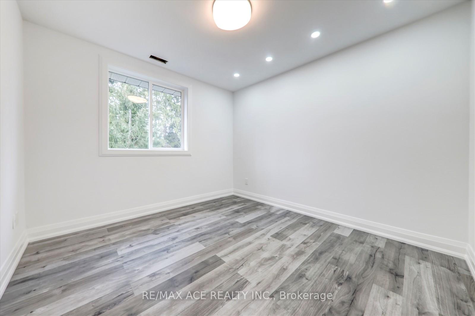 Photo 34 of 1844 Spruce Hill Road, Pickering, Dunbarton — HOMEH