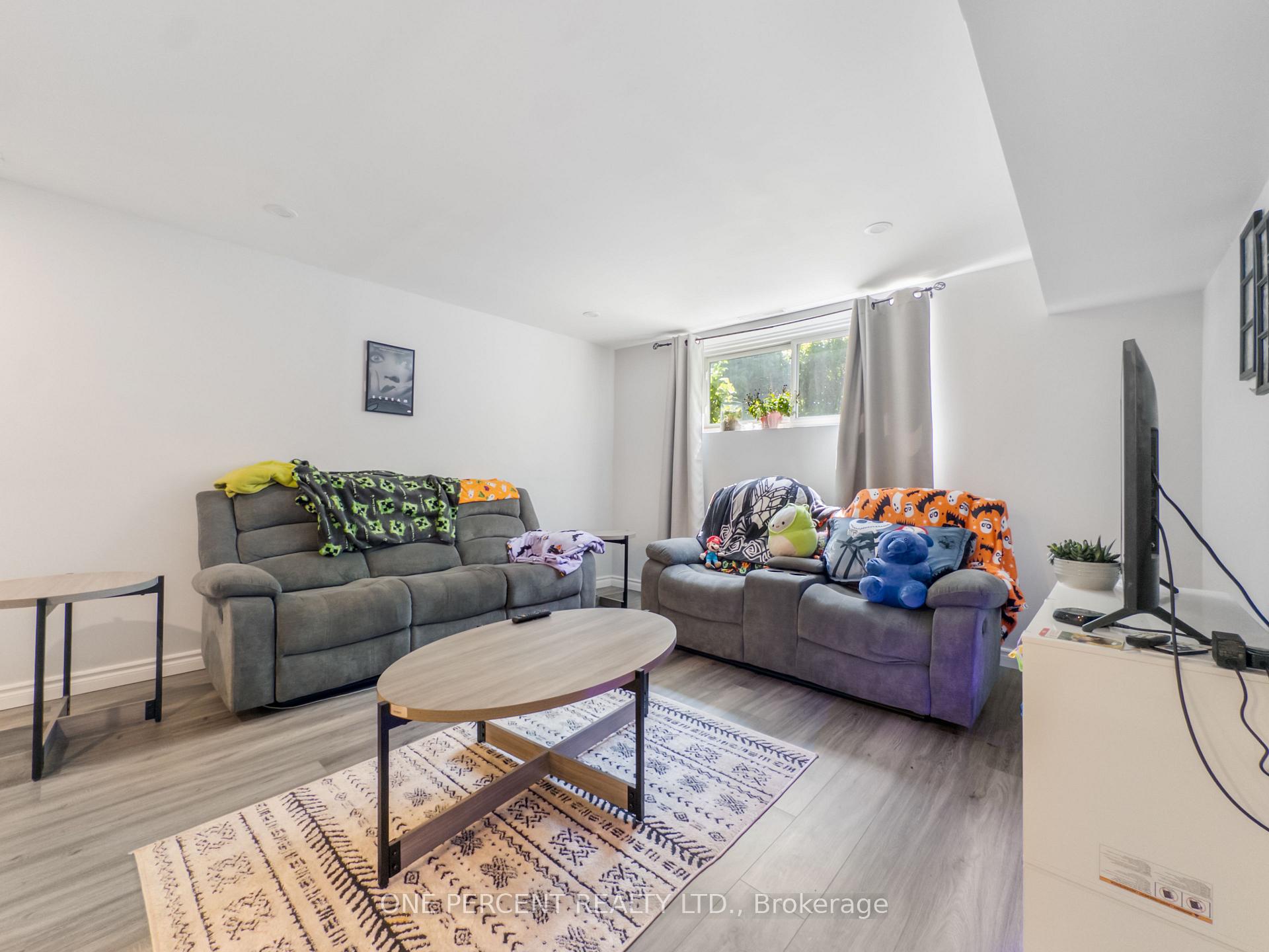 Photo 7 of 36 Third Avenue, Quinte West, Trenton Ward — HOMEH