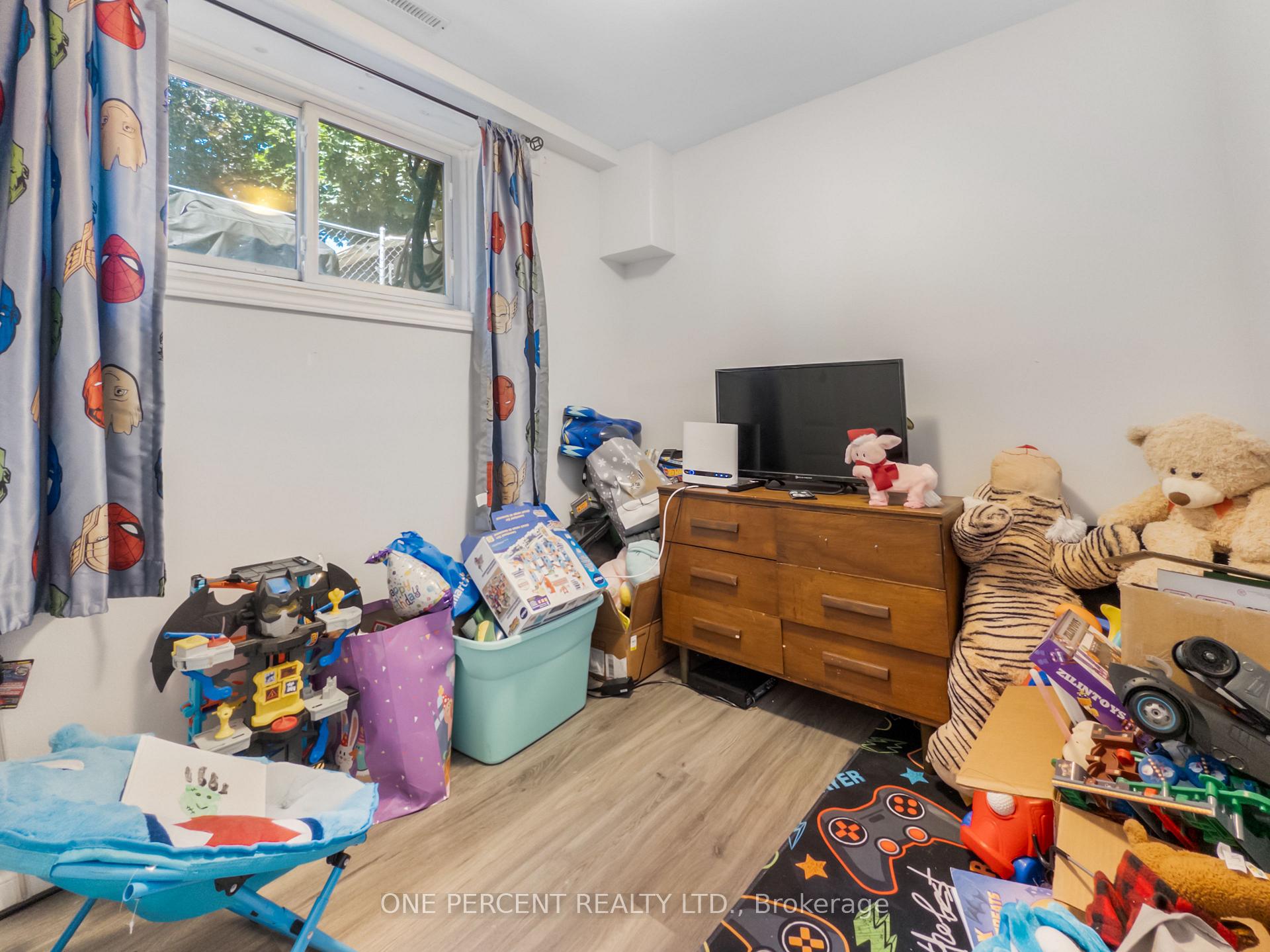 Photo 10 of 36 Third Avenue, Quinte West, Trenton Ward — HOMEH