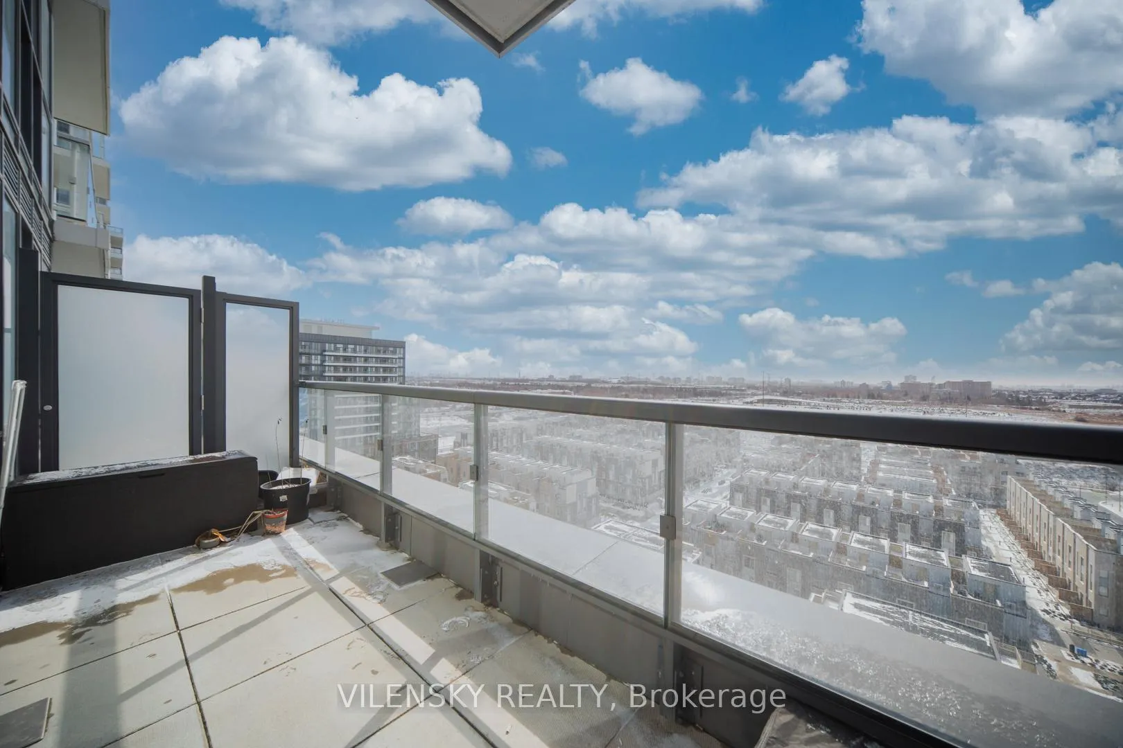 Photo 24 of Unit 1206, 10 Honeycrisp Crescent, Vaughan, Vaughan Corporate Centre — HOMEH