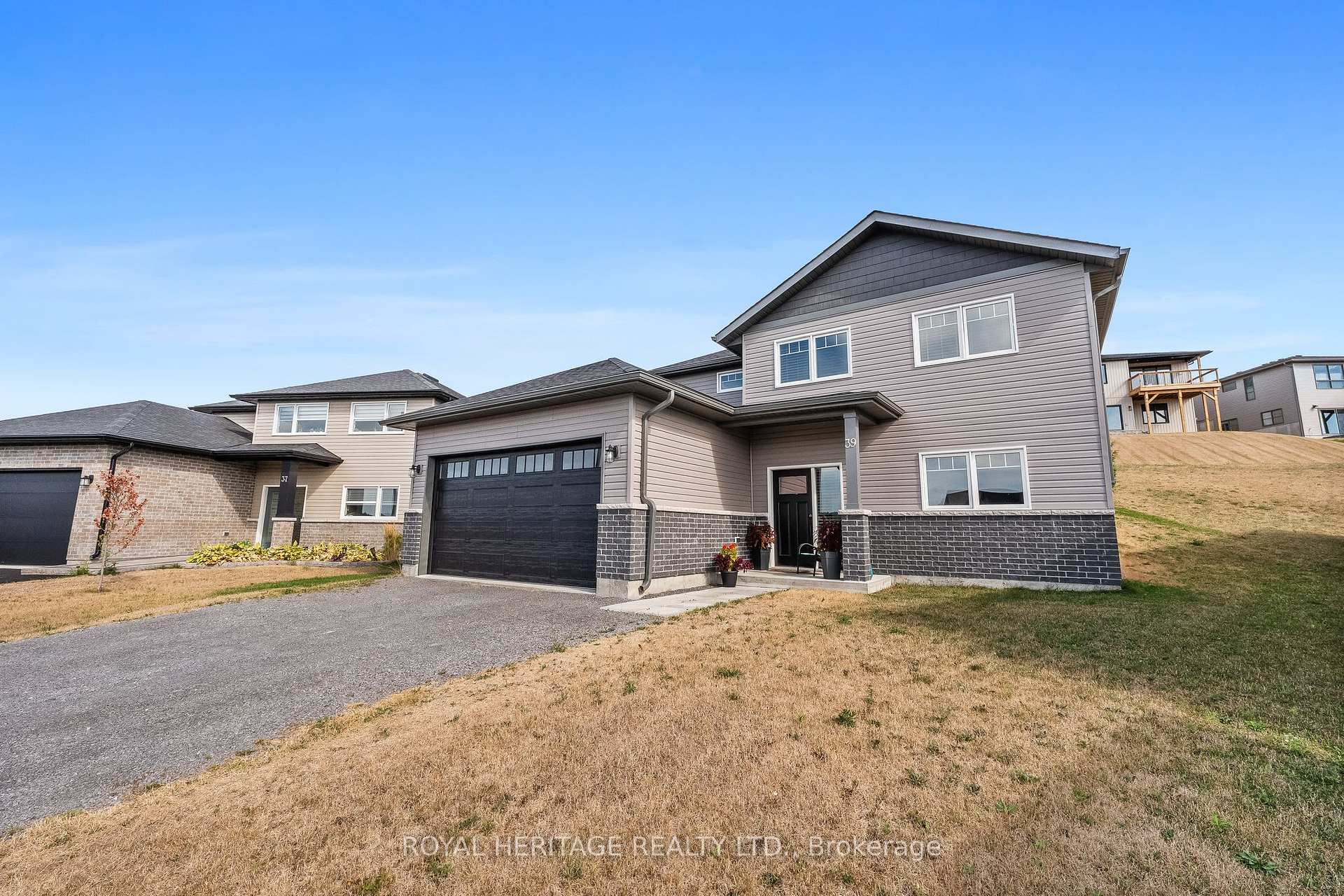 Front of 39 Caleb Crescent