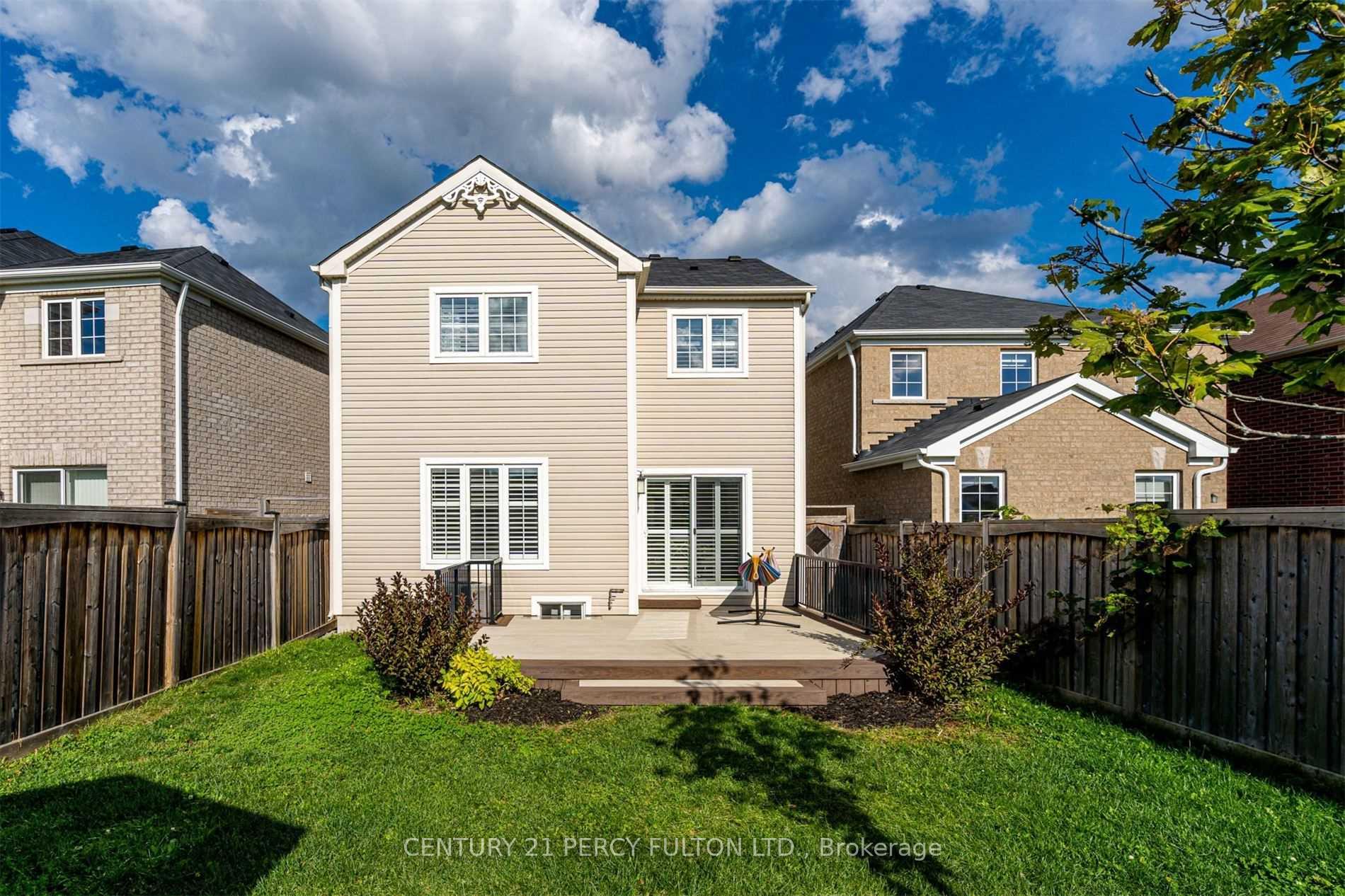 Photo 38 of 1084 Edward Bolton Crescent, Oshawa, Pinecrest — HOMEH