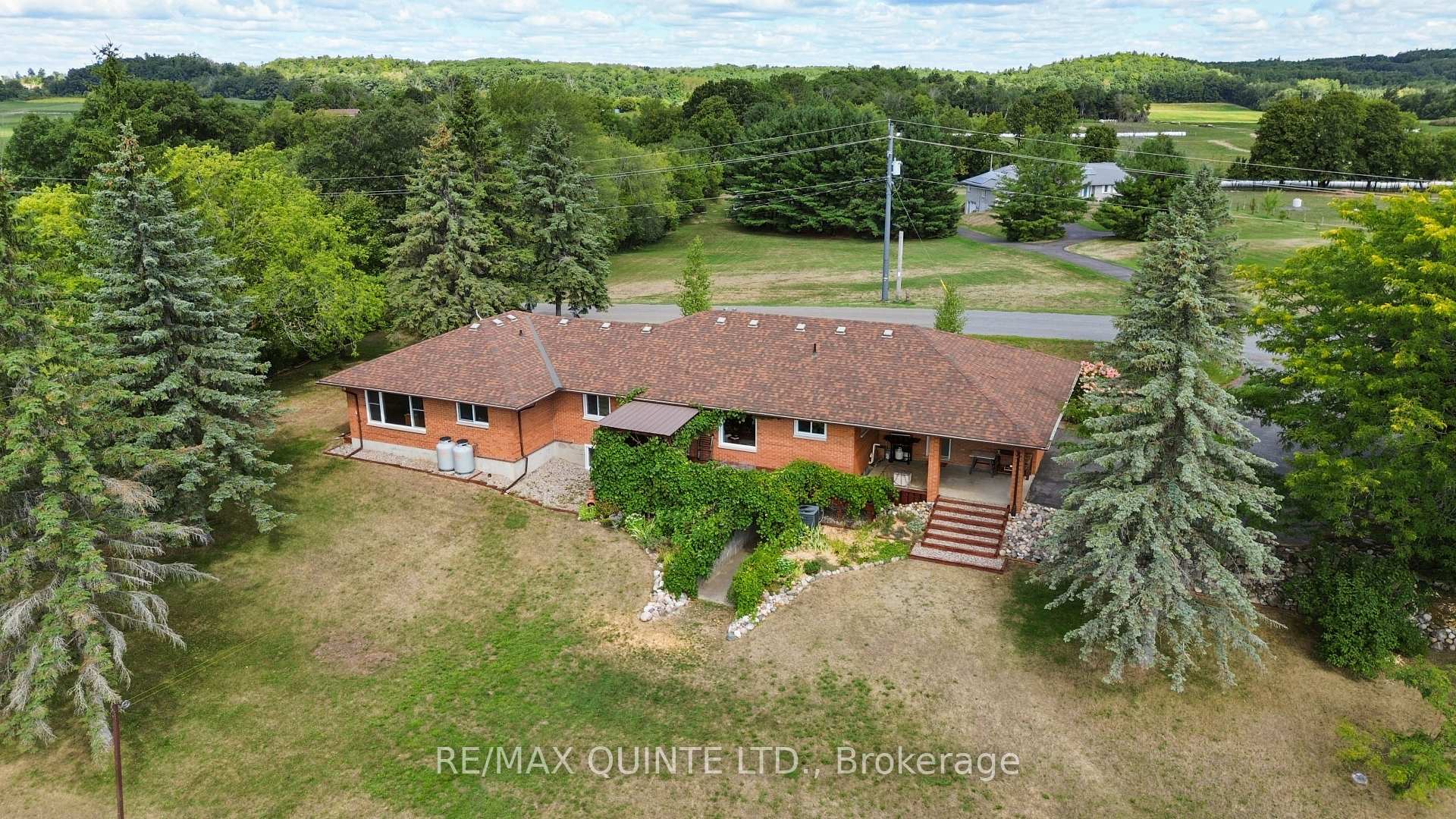 Photo 4 of 273 Huffman Road, Quinte West, Murray Ward — HOMEH