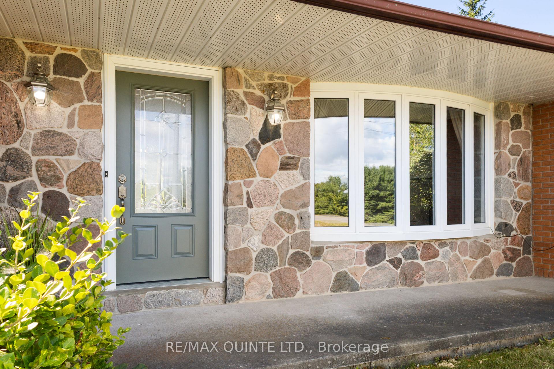 Photo 8 of 273 Huffman Road, Quinte West, Murray Ward — HOMEH