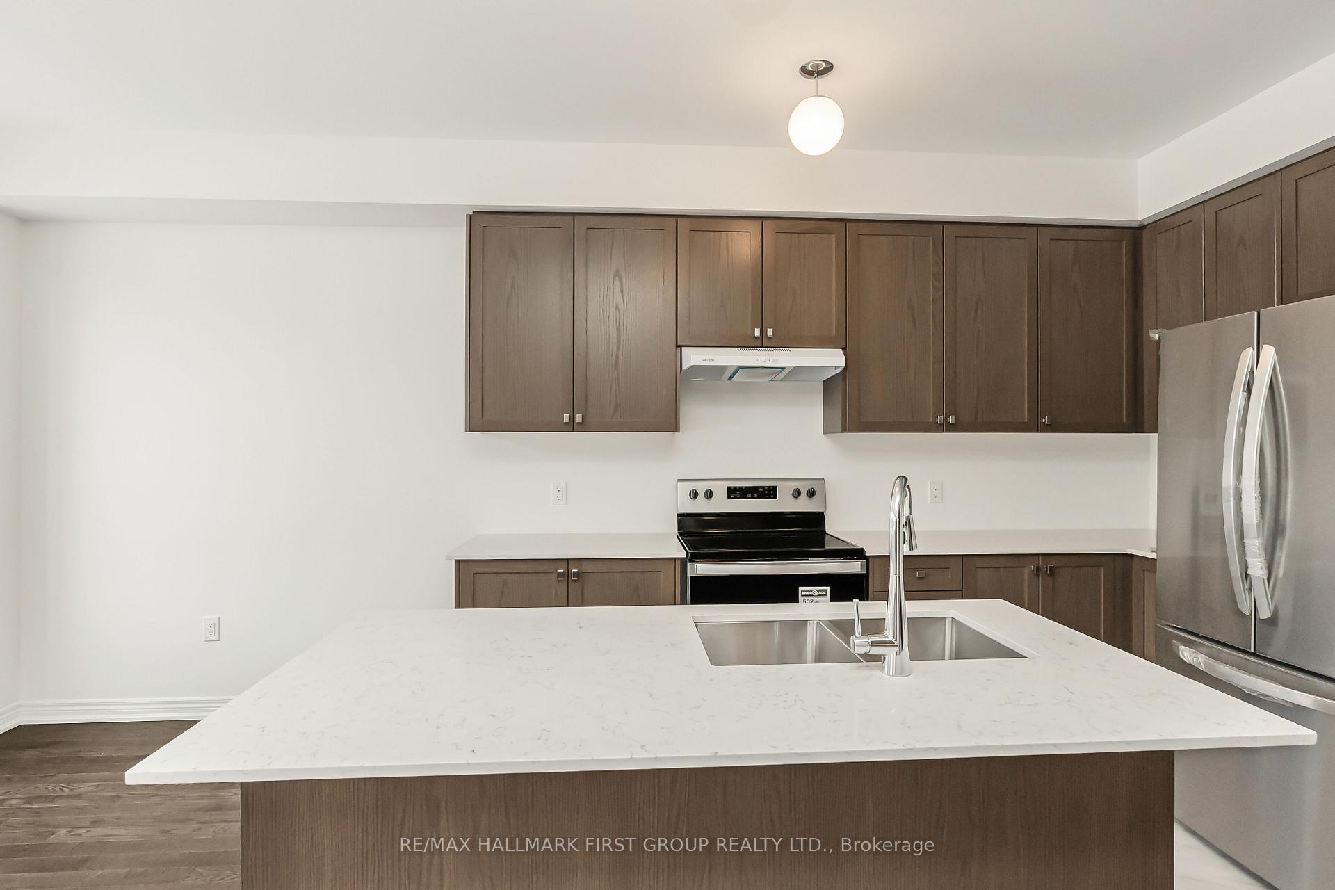 Photo 9 of 1278 Talisman Manor, Pickering, Rural Pickering — HOMEH