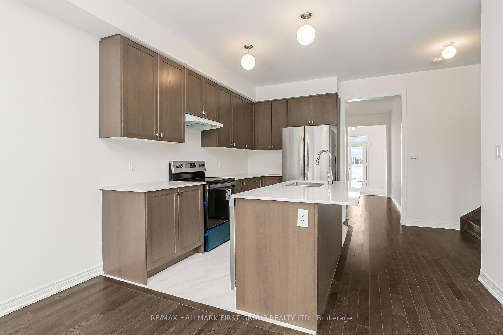 Photo 10 of 1278 Talisman Manor, Pickering, Rural Pickering — HOMEH