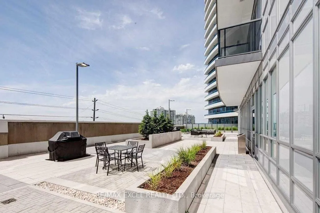 Photo 11 of Unit 2029, 7161 Yonge Street, Markham, Grandview — HOMEH