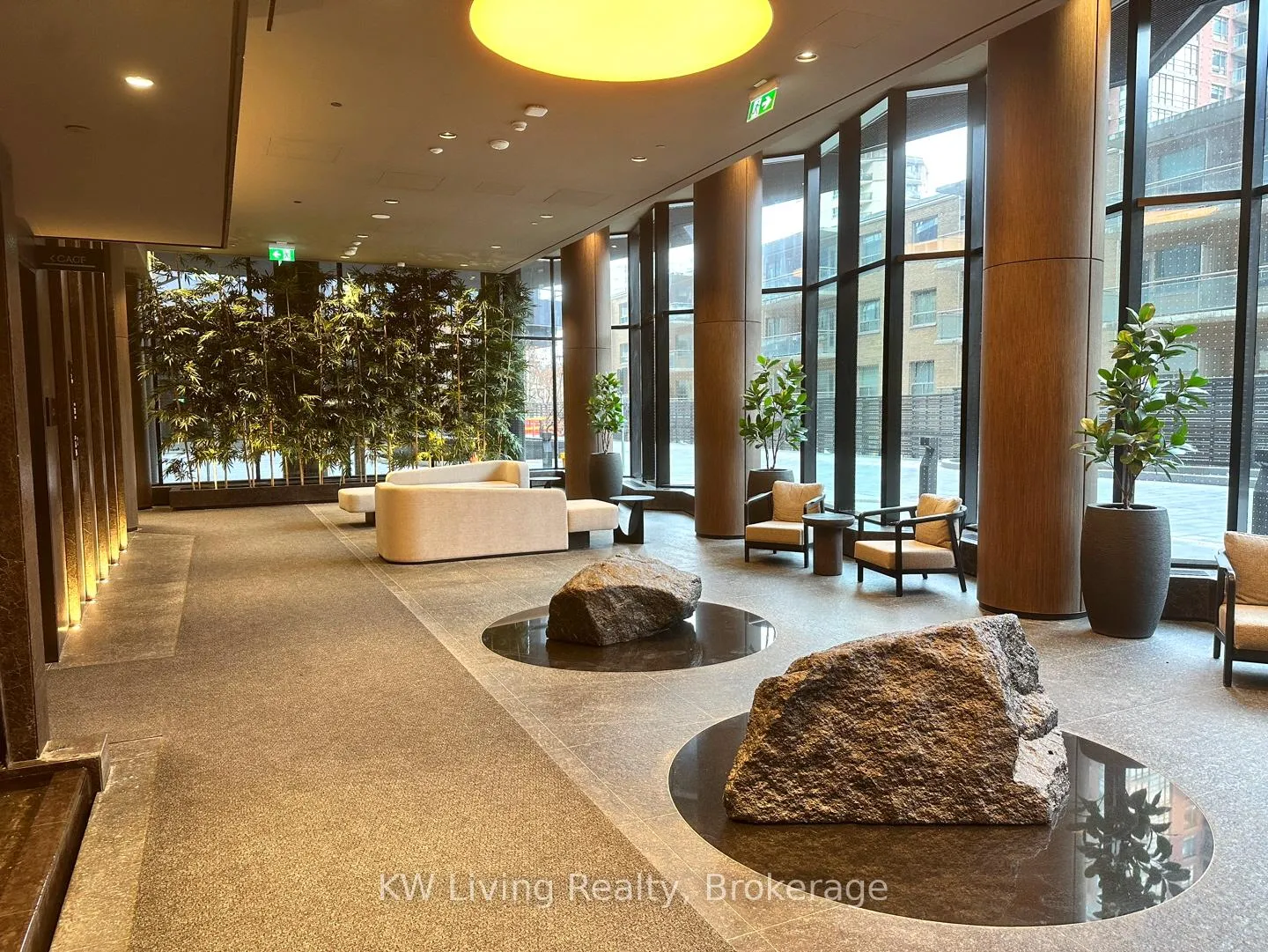 Photo 5 of Unit 3003, 110 Broadway Avenue, Toronto, Mount Pleasant West — HOMEH