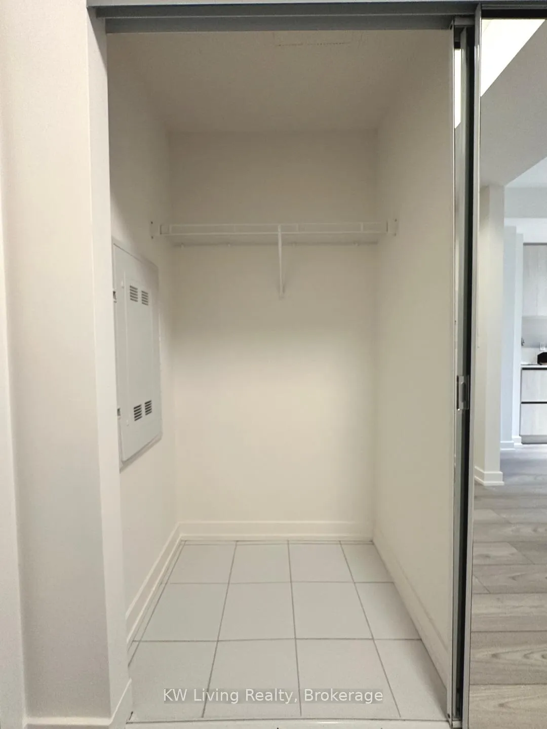 Photo 17 of Unit 3003, 110 Broadway Avenue, Toronto, Mount Pleasant West — HOMEH
