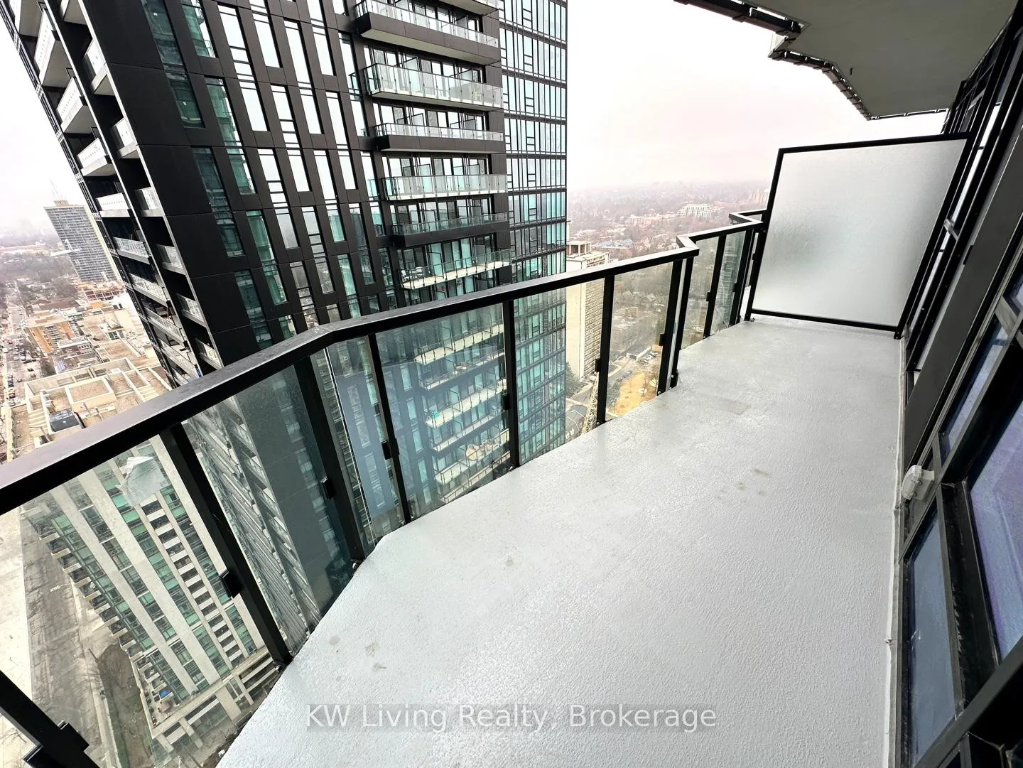 Photo 18 of Unit 3003, 110 Broadway Avenue, Toronto, Mount Pleasant West — HOMEH