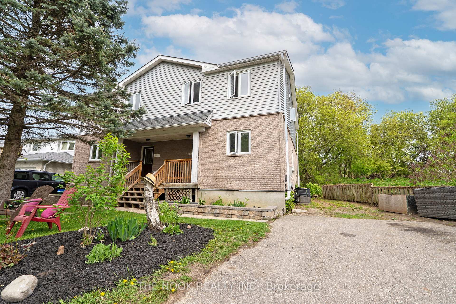 Photo 1 of 629 Dunn Crescent, Pickering, Rosebank — HOMEH