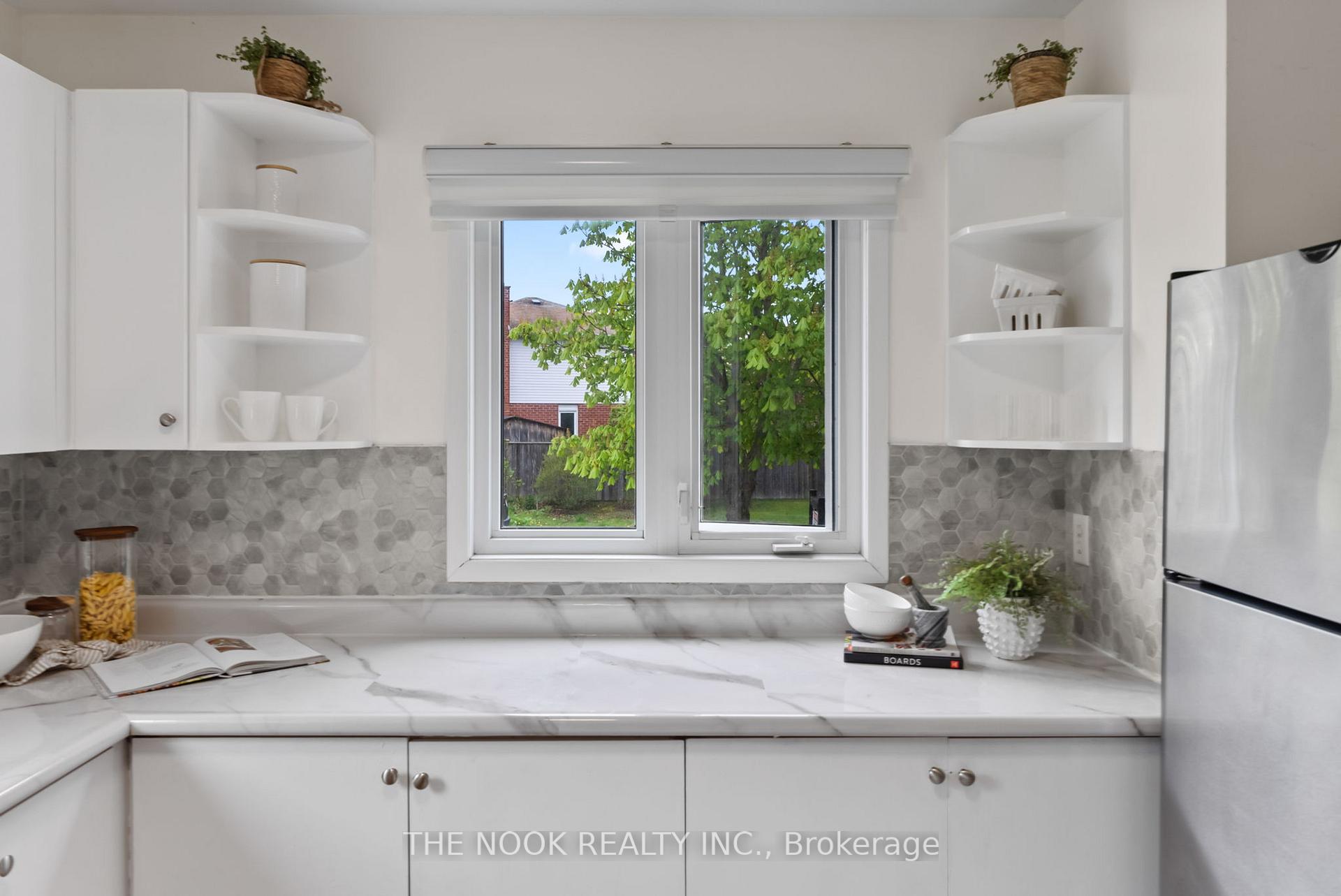 Photo 7 of 629 Dunn Crescent, Pickering, Rosebank — HOMEH