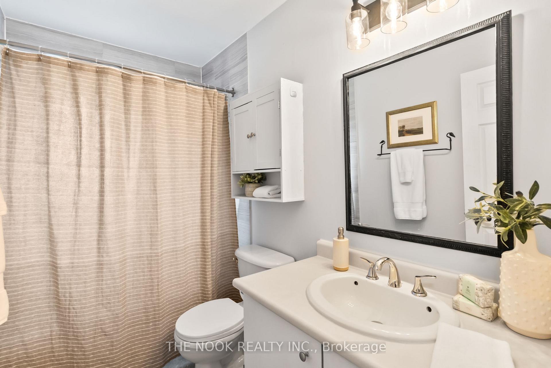 Photo 29 of 629 Dunn Crescent, Pickering, Rosebank — HOMEH