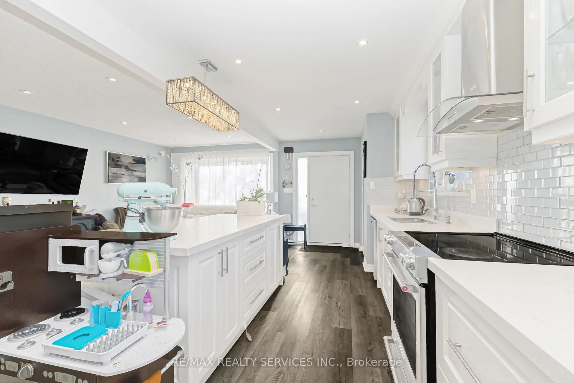 Photo 8 of 8 Chipwood Acres, Brampton, Madoc — HOMEH