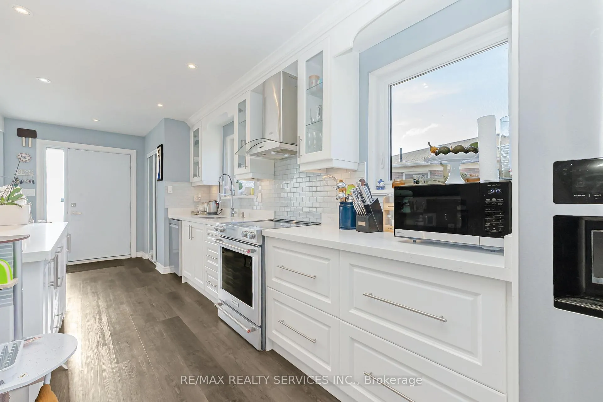 Photo 14 of 8 Chipwood Acres, Brampton, Madoc — HOMEH