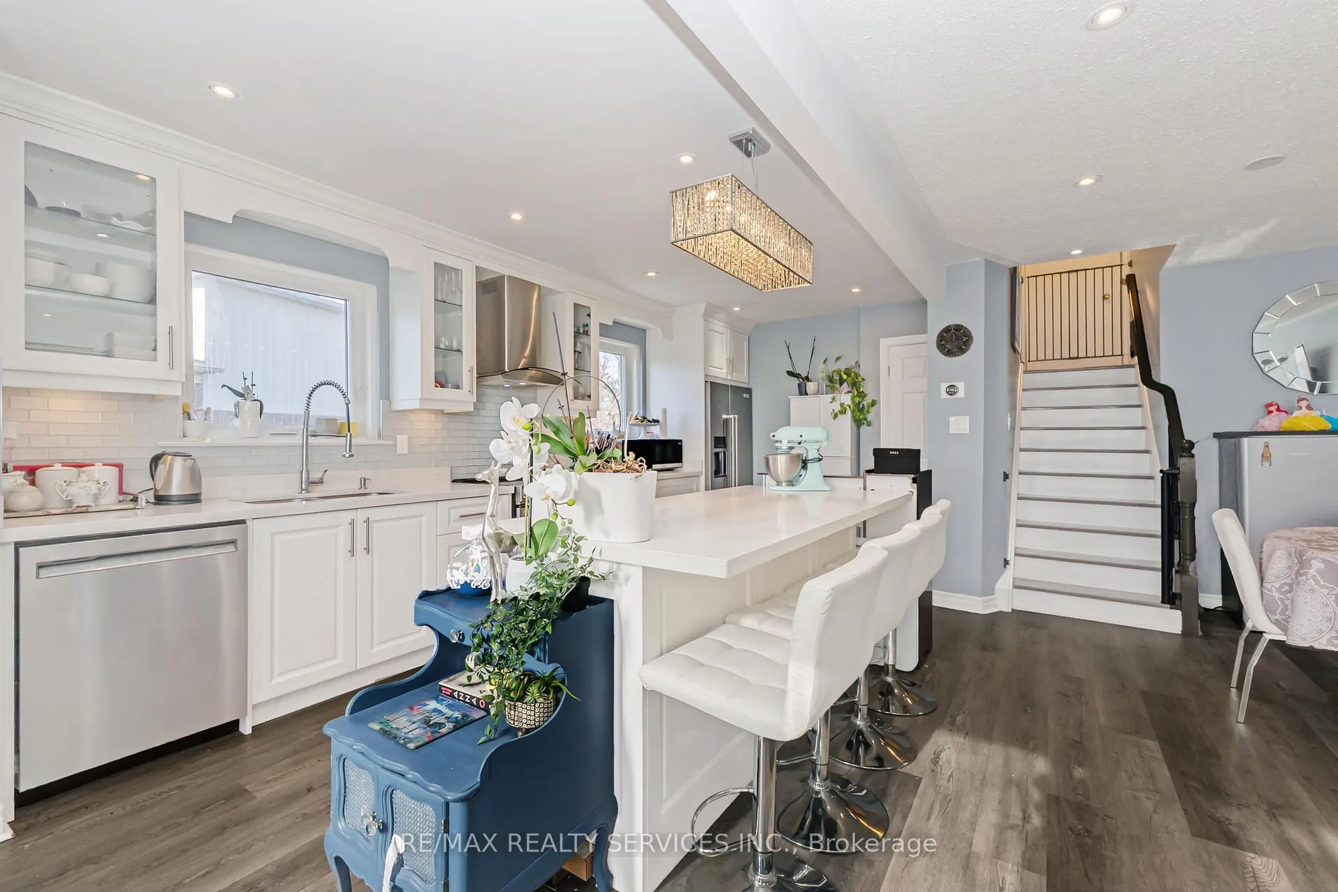 Photo 16 of 8 Chipwood Acres, Brampton, Madoc — HOMEH