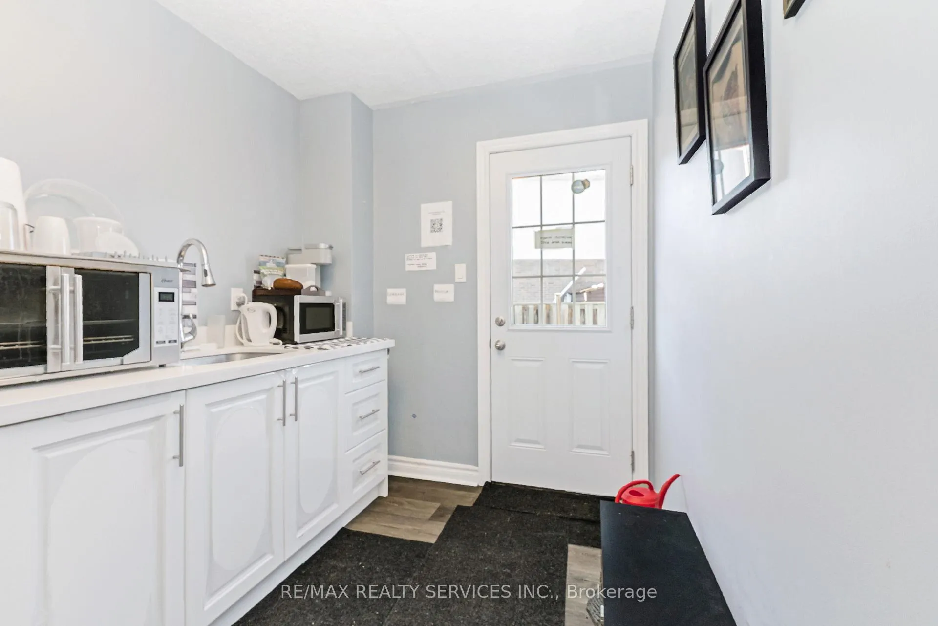 Photo 29 of 8 Chipwood Acres, Brampton, Madoc — HOMEH