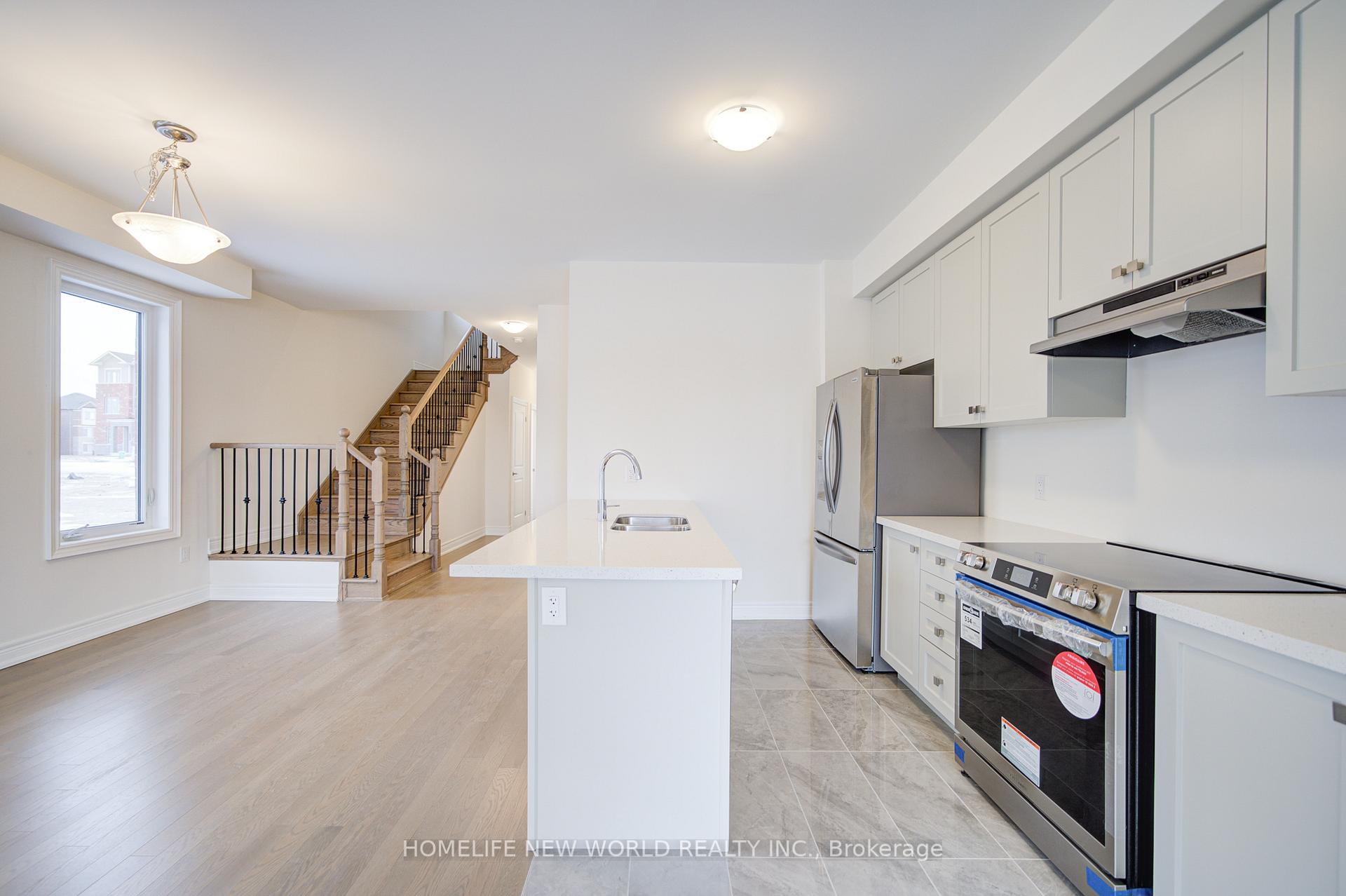 Photo 11 of 2896 Shortreed Gardens, Pickering, Rural Pickering — HOMEH