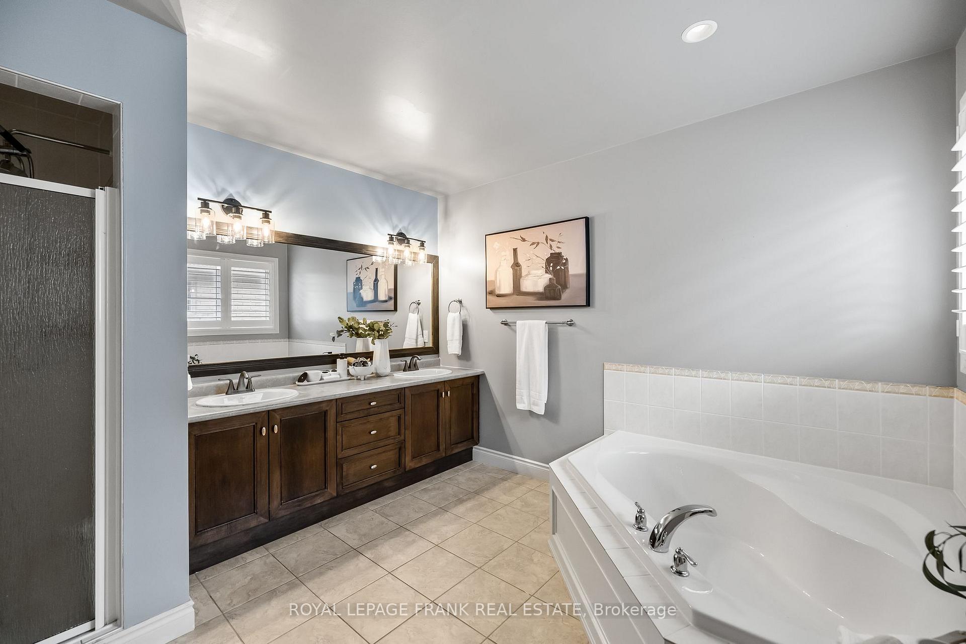 Photo 12 of 2262 Pindar Crescent, Oshawa, Kedron — HOMEH