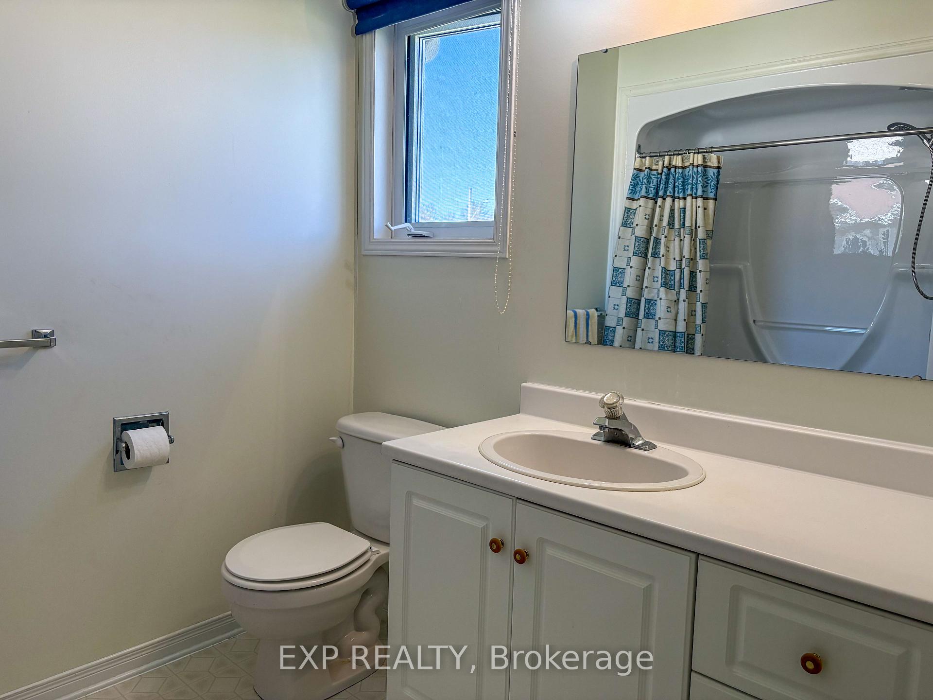 Photo 11 of 213 Vanier Crescent, Renfrew — HOMEH