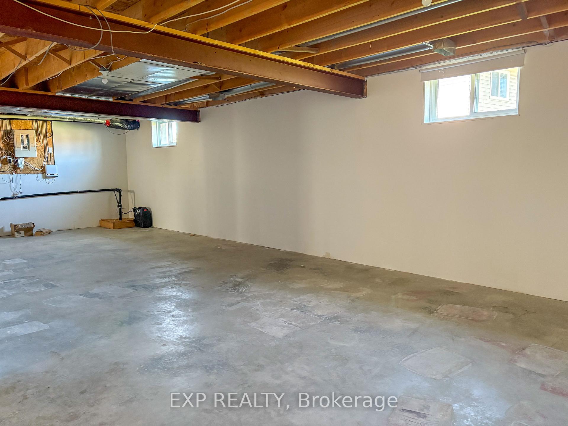 Photo 13 of 213 Vanier Crescent, Renfrew — HOMEH