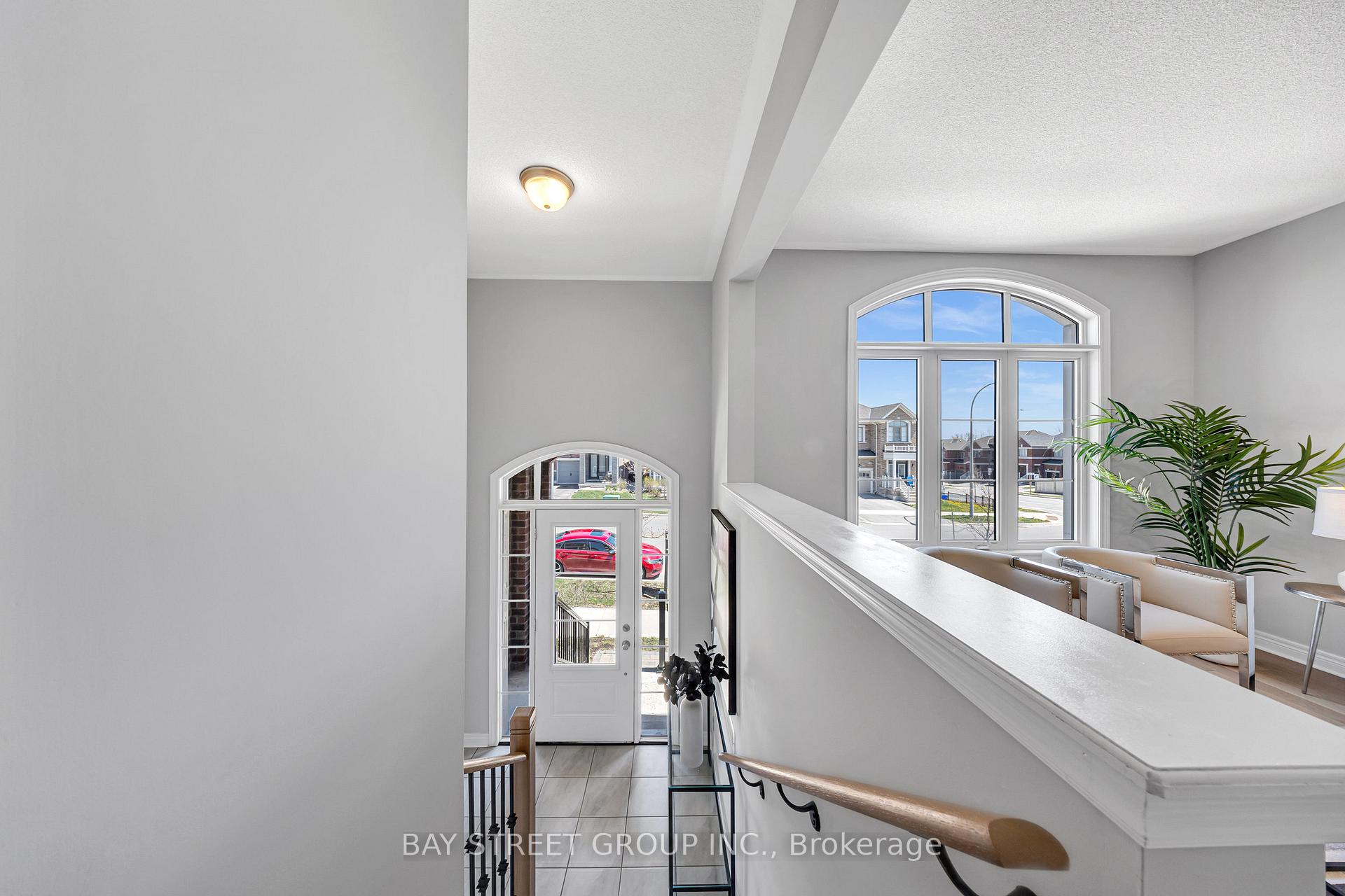 Photo 5 of 2488 Hibiscus Drive, Pickering, Rural Pickering — HOMEH