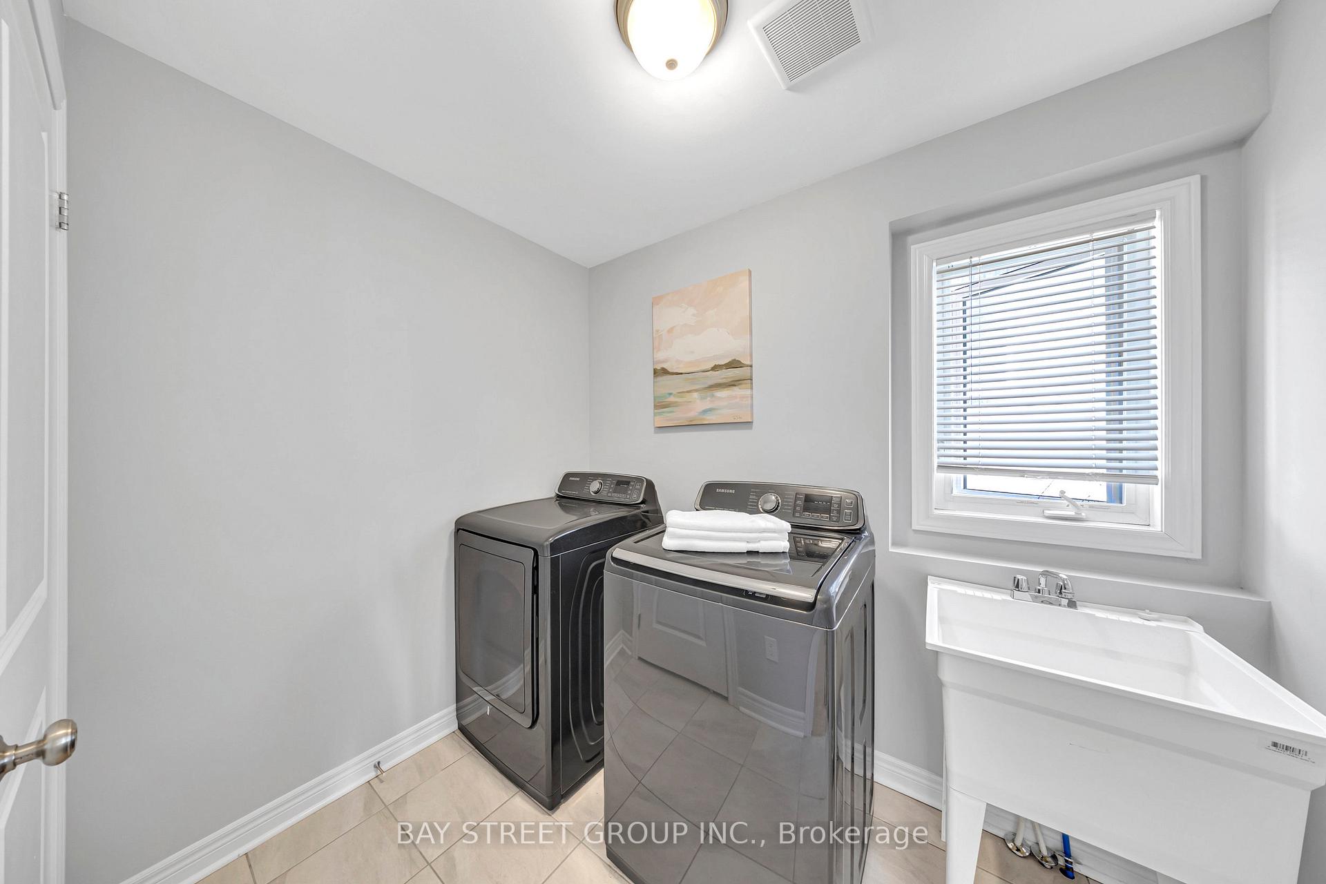 Photo 24 of 2488 Hibiscus Drive, Pickering, Rural Pickering — HOMEH