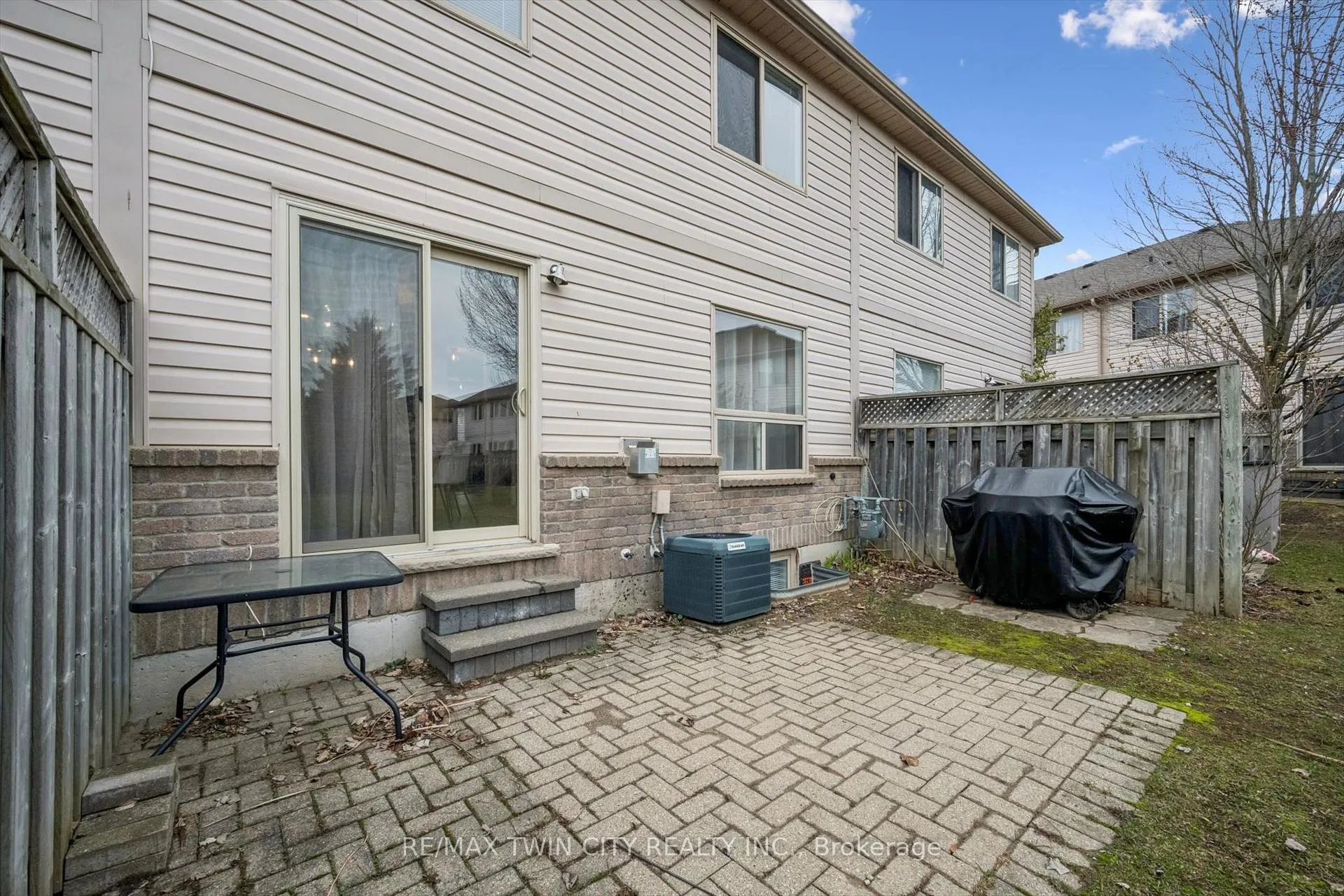 Photo 24 of Unit 42, 230 Blackhorne Drive, Kitchener, Laurentian Hills — HOMEH