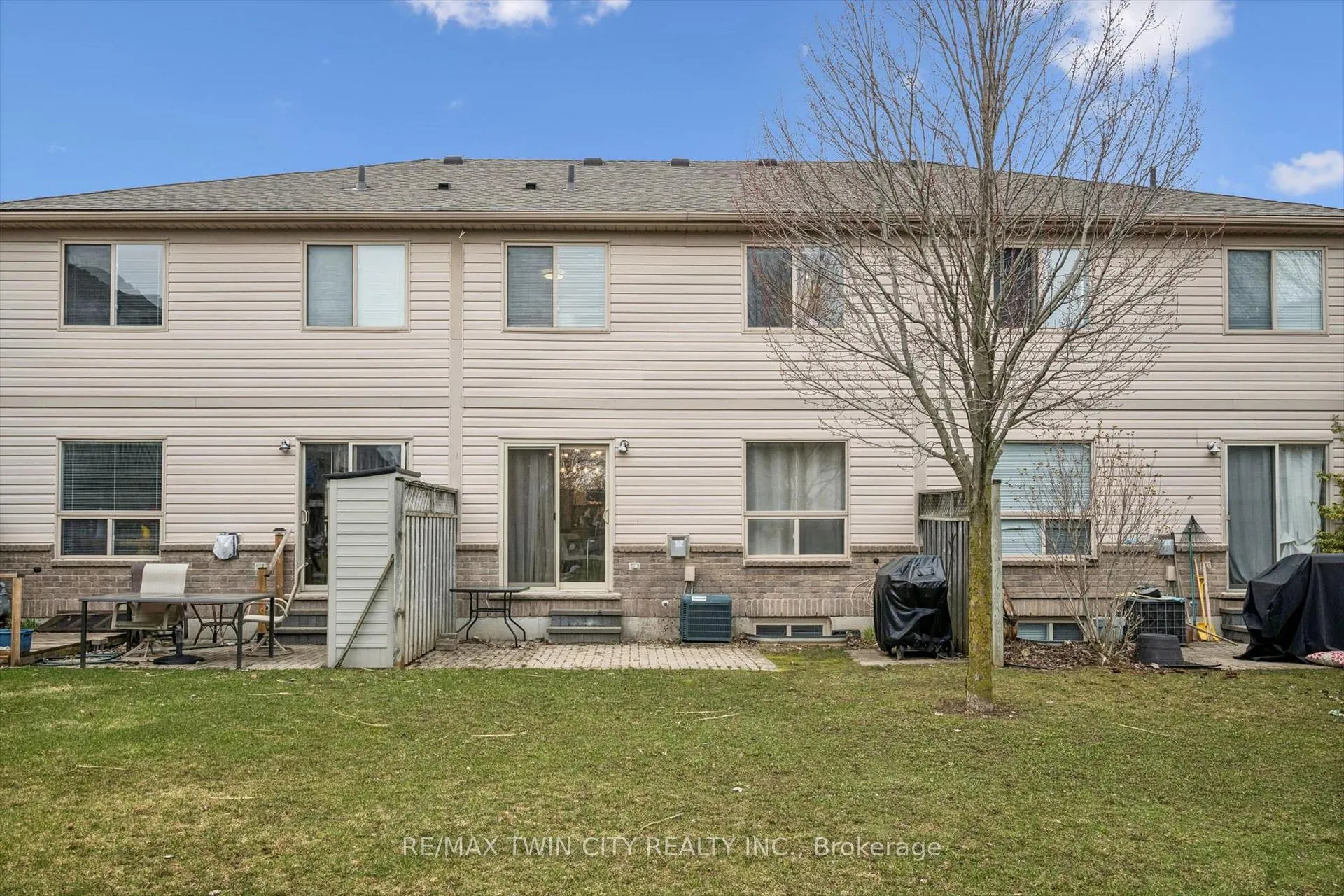 Photo 27 of Unit 42, 230 Blackhorne Drive, Kitchener, Laurentian Hills — HOMEH