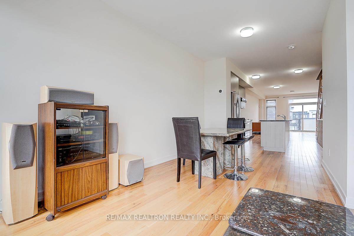Photo 13 of 2656 Castlegate Crossing, Pickering, Duffin Heights — HOMEH