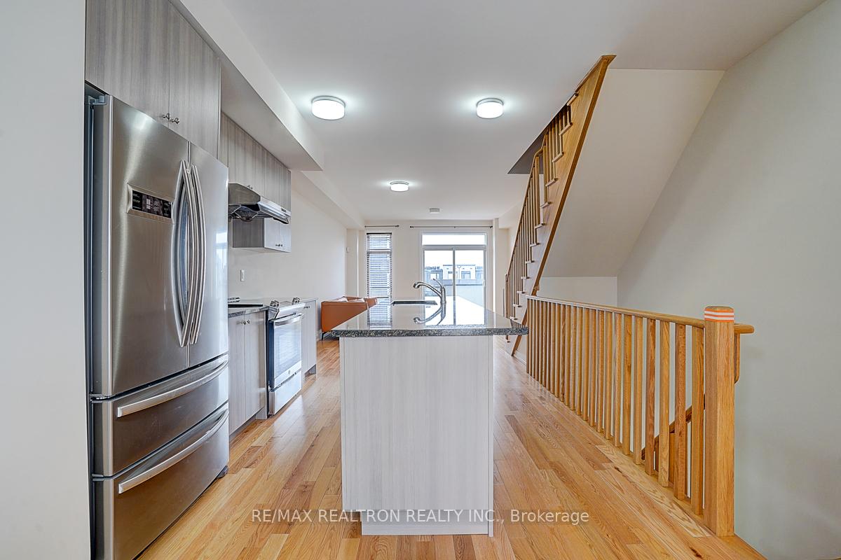 Photo 14 of 2656 Castlegate Crossing, Pickering, Duffin Heights — HOMEH