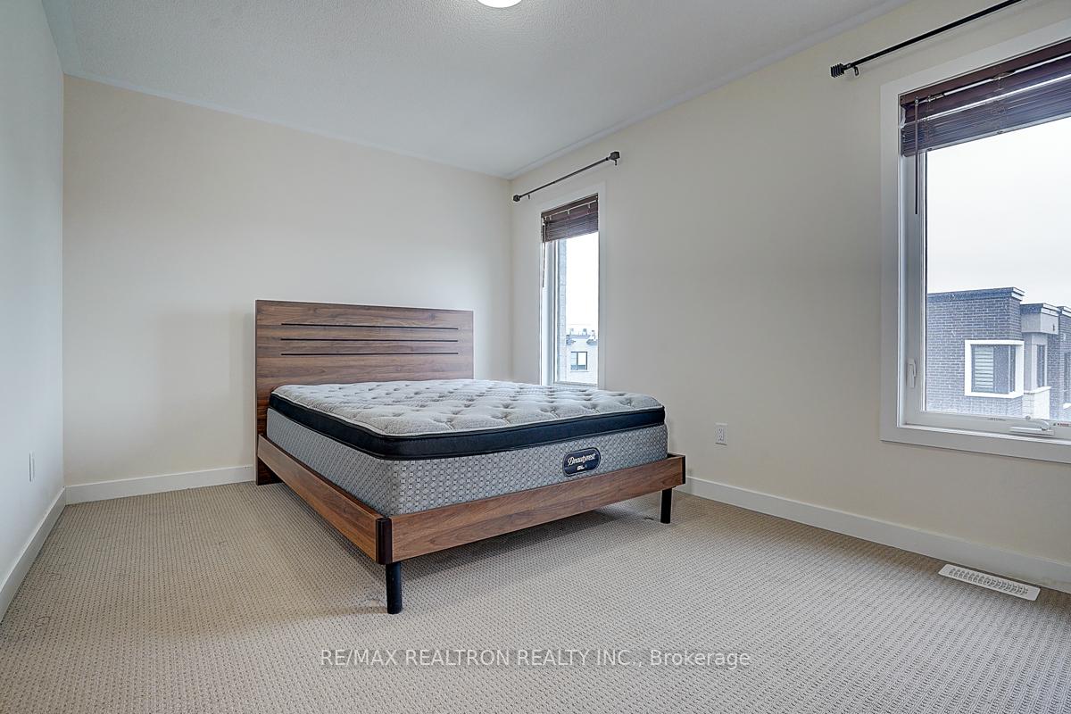 Photo 35 of 2656 Castlegate Crossing, Pickering, Duffin Heights — HOMEH