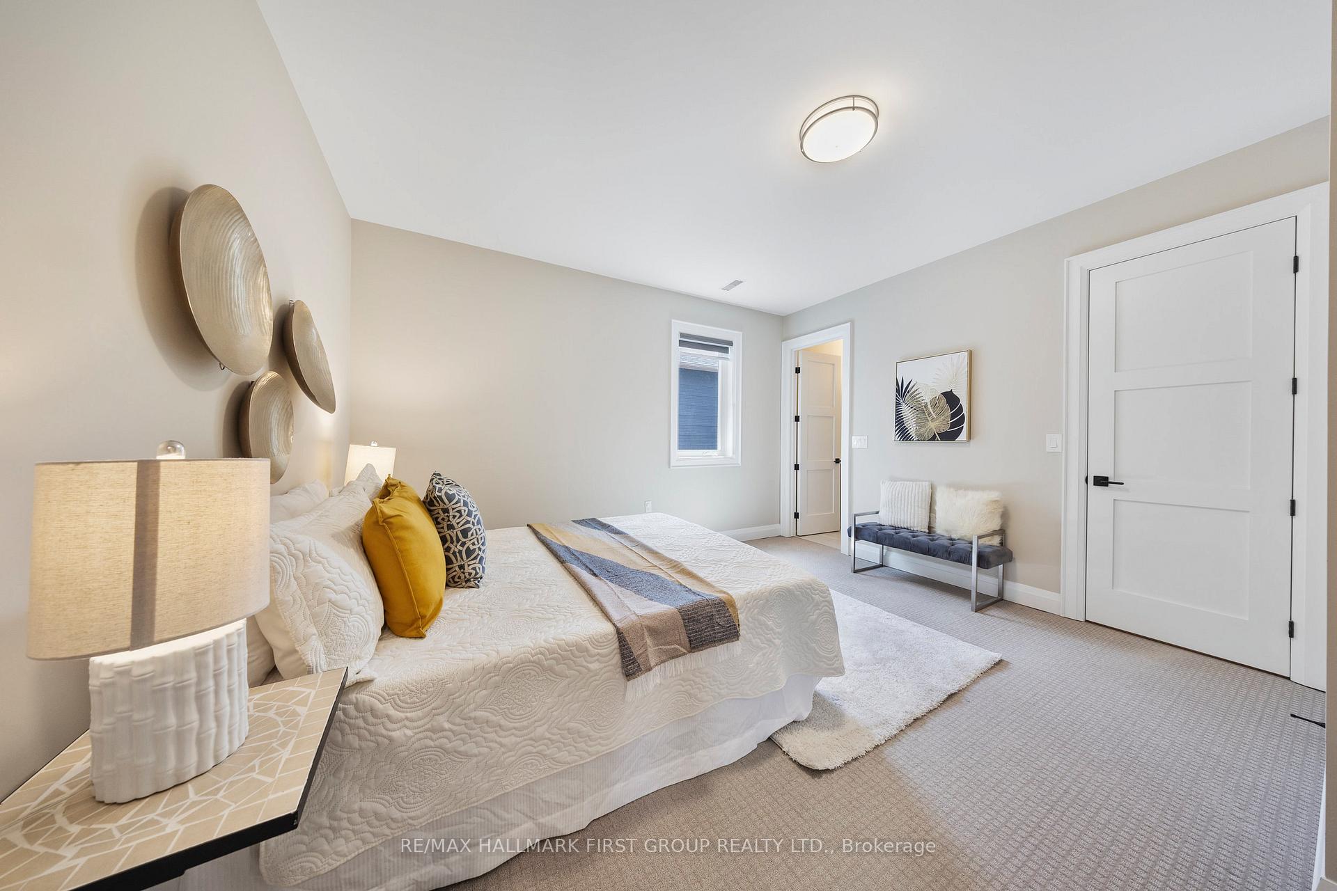 Photo 20 of 732 Hillview Crescent, Pickering, West Shore — HOMEH