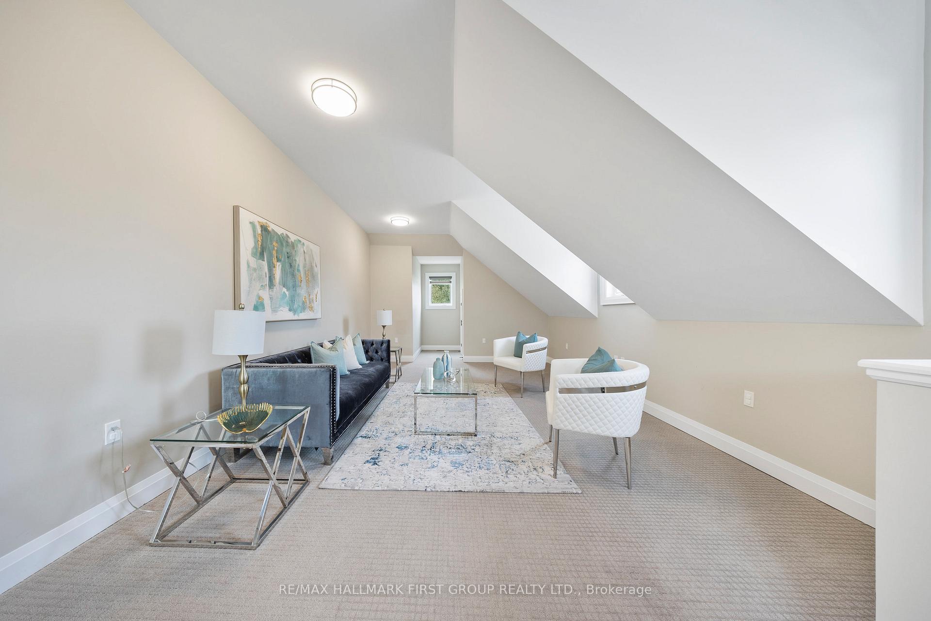 Photo 33 of 732 Hillview Crescent, Pickering, West Shore — HOMEH