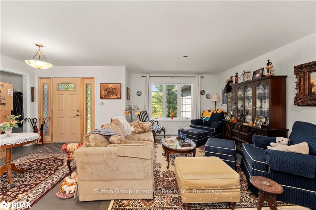 Photo 12 of 1077 Monck Road, Ramara, Rural Ramara — HOMEH