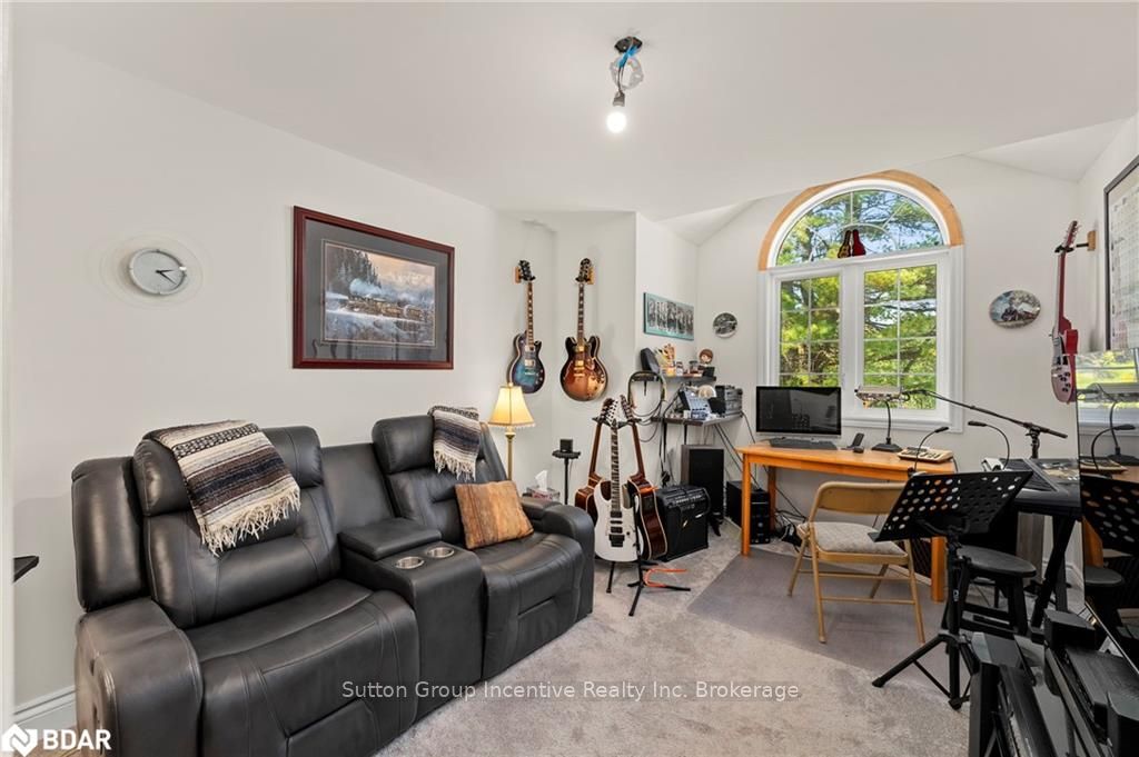 Photo 21 of 1077 Monck Road, Ramara, Rural Ramara — HOMEH