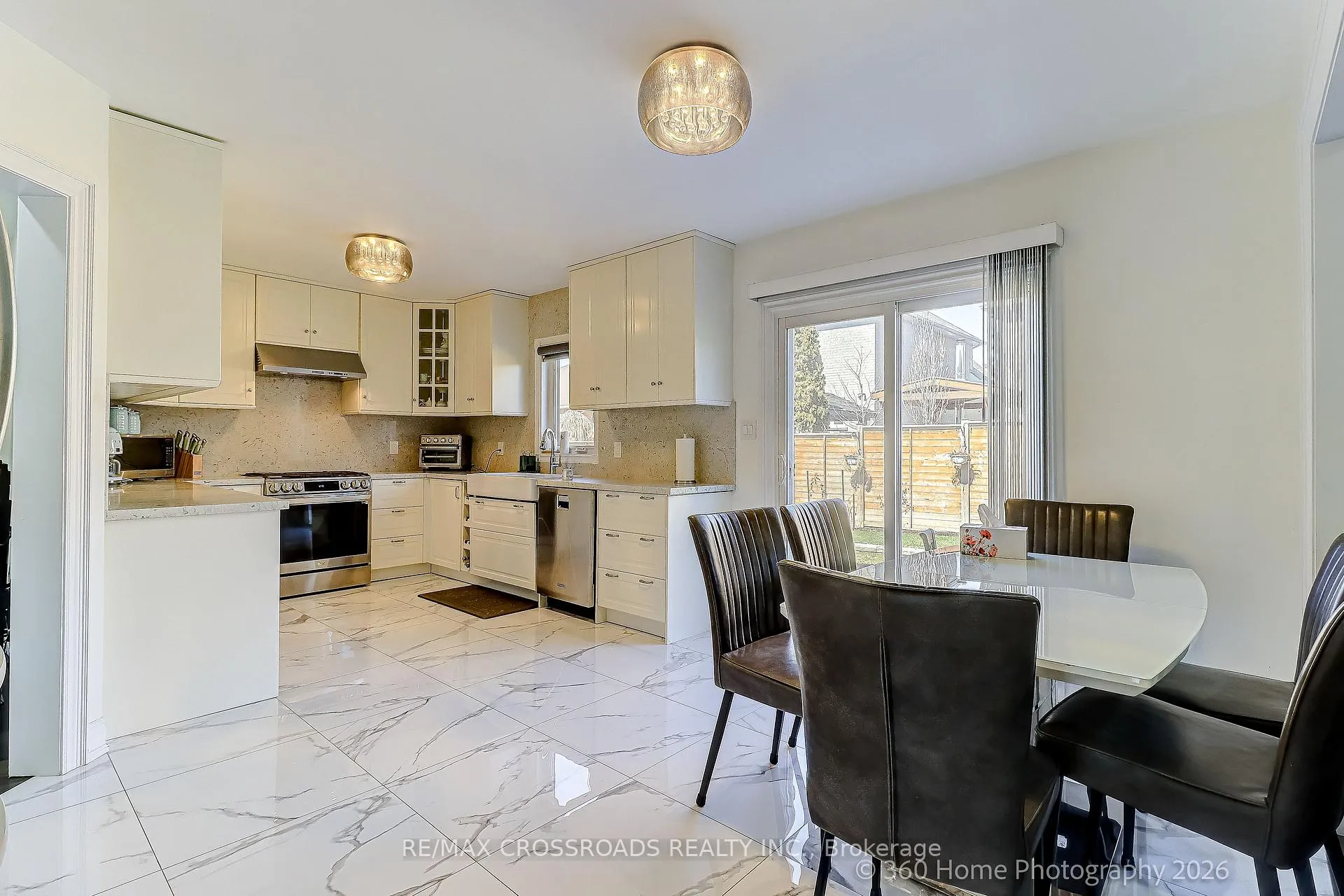 Photo 16 of 80 Lois Drive, Vaughan, Islington Woods — HOMEH