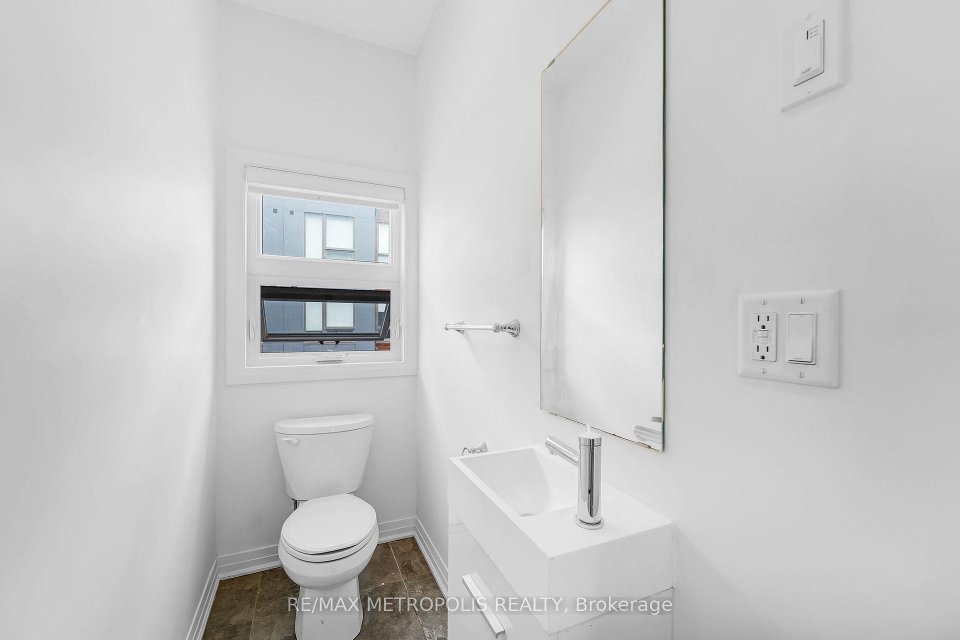 Photo 10 of 1652 Pleasure Valley Path, Oshawa, Samac — HOMEH