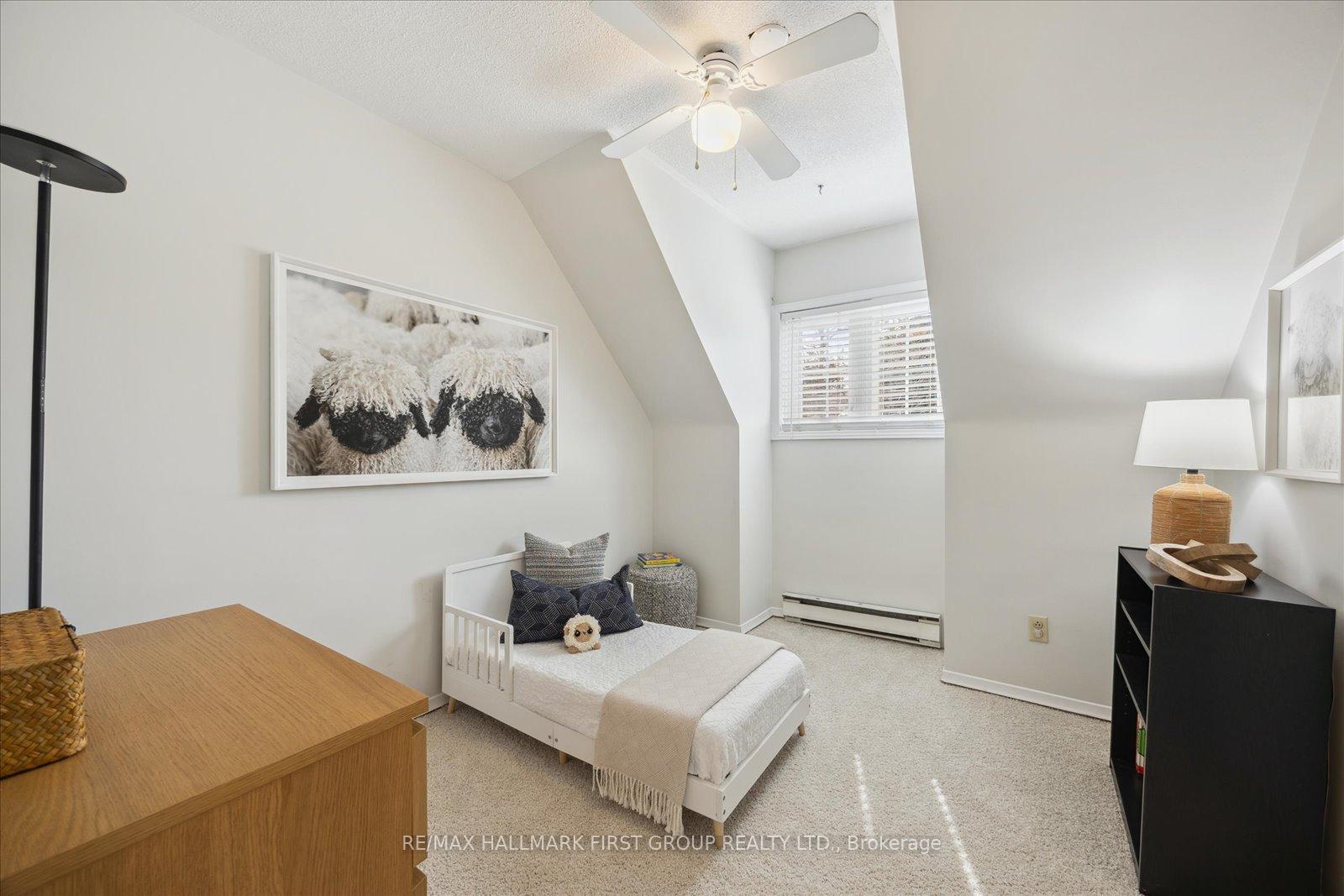Photo 15 of 533 Oakwood Drive, Pickering, Rosebank — HOMEH