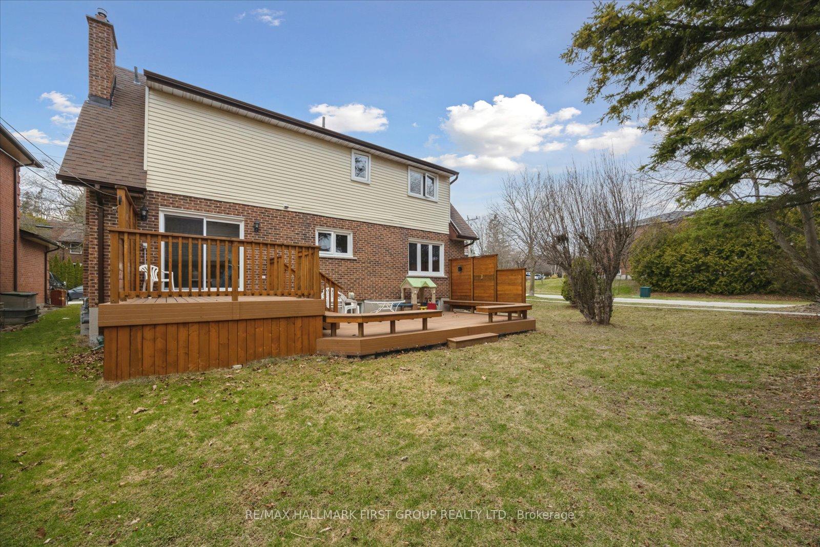 Photo 22 of 533 Oakwood Drive, Pickering, Rosebank — HOMEH