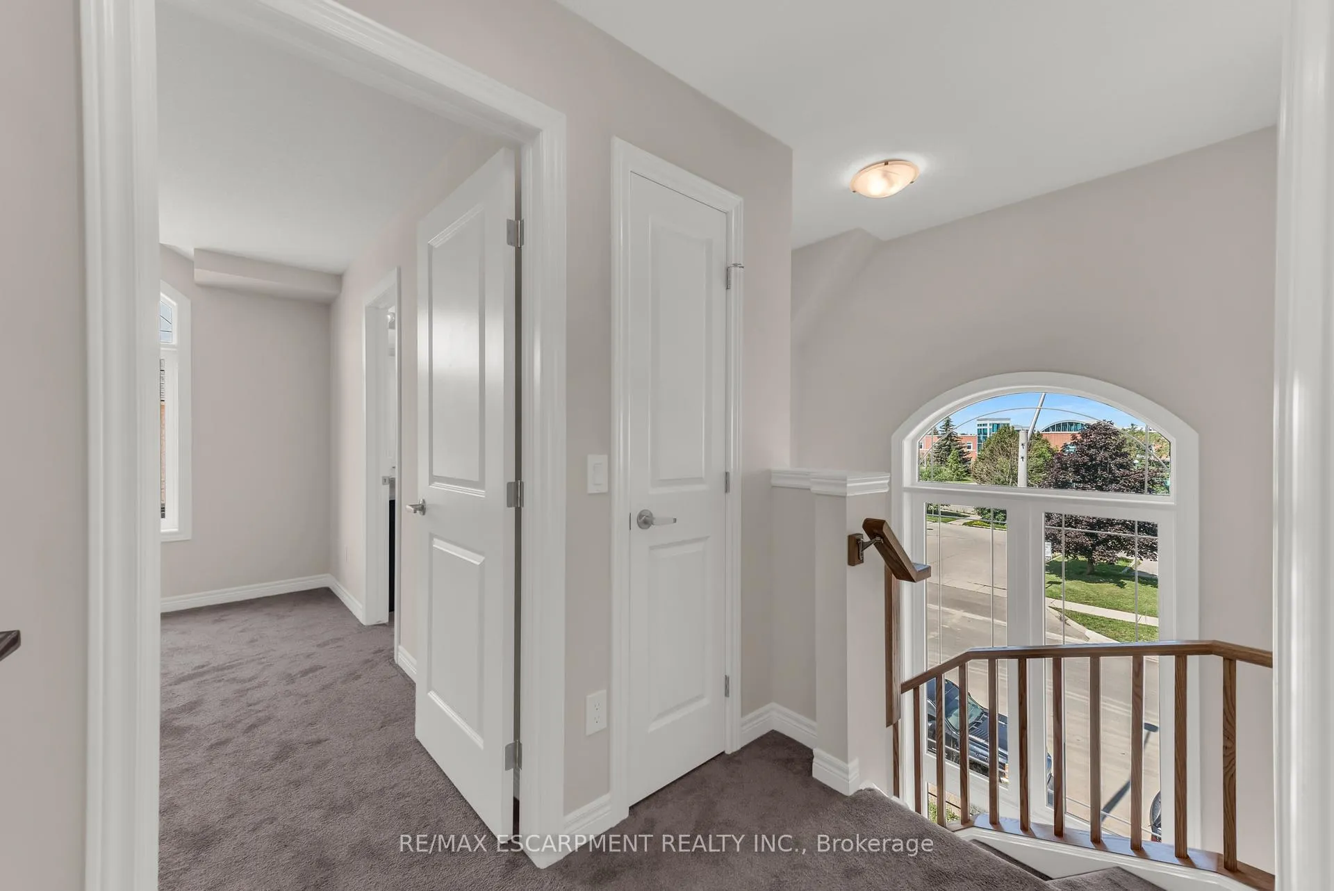 Photo 17 of Unit 57, 19 Picardy Drive, Hamilton, Stoney Creek Mountain — HOMEH