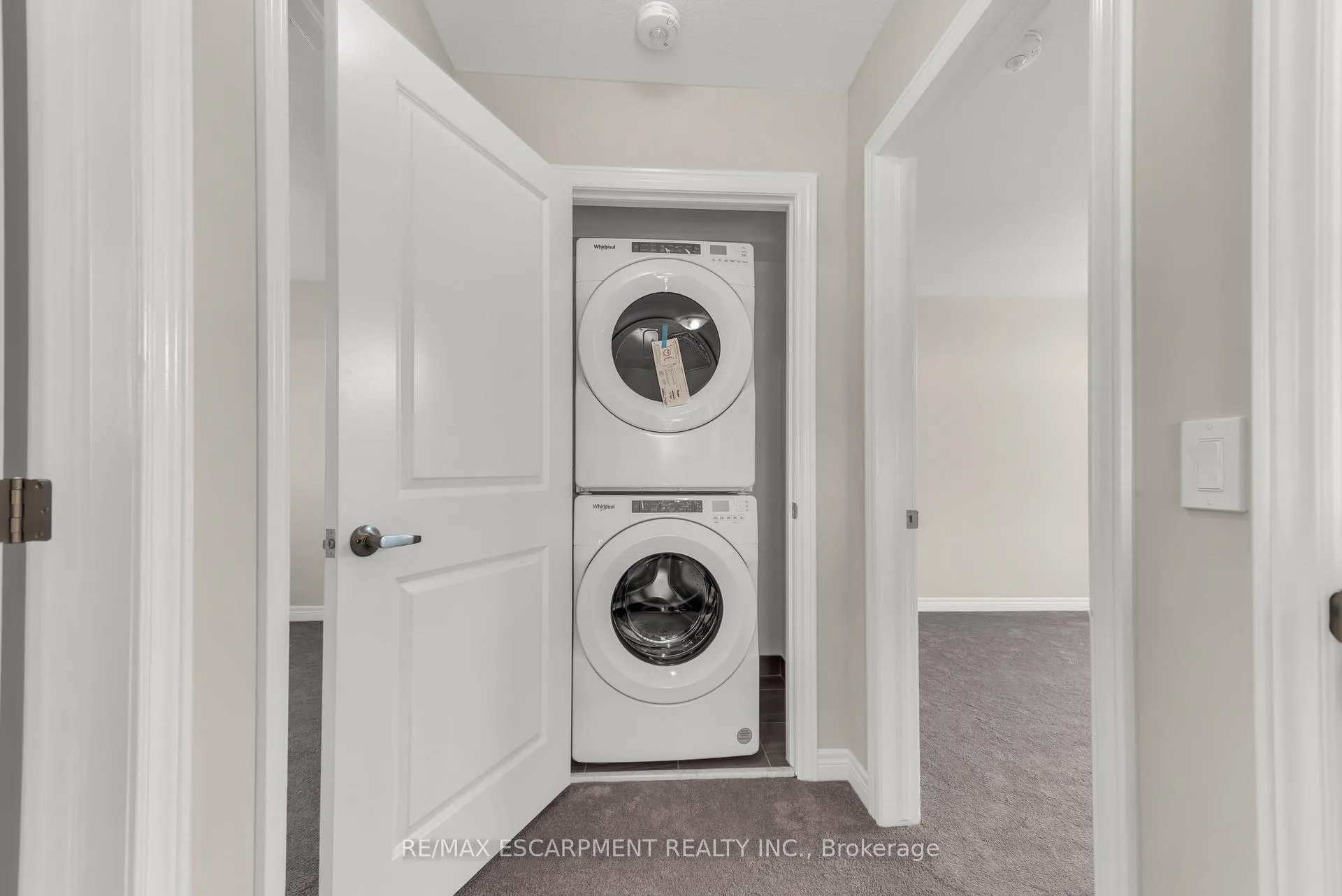 Photo 18 of Unit 57, 19 Picardy Drive, Hamilton, Stoney Creek Mountain — HOMEH