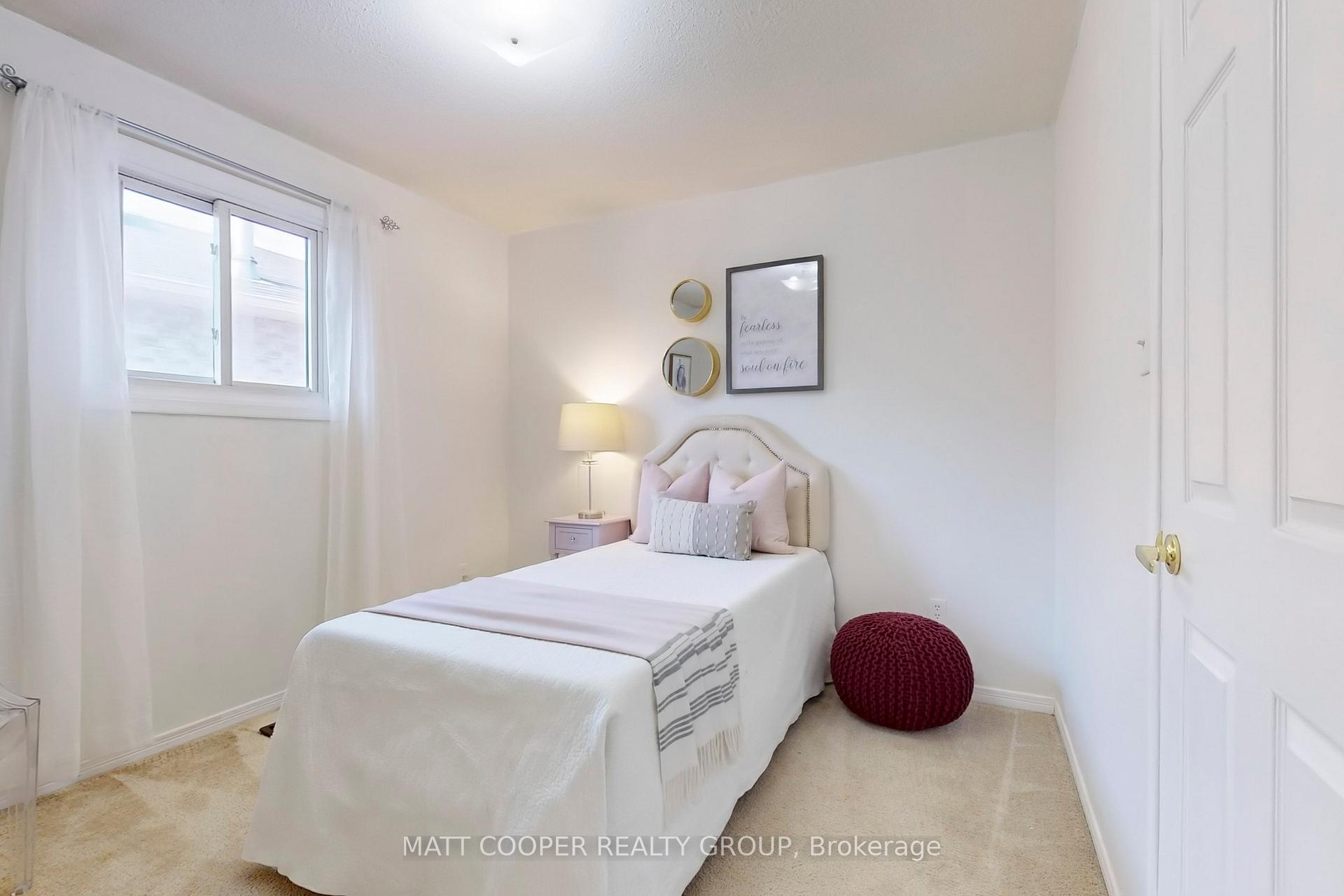 Photo 16 of 1561 Marshcourt Drive, Pickering, Village East — HOMEH