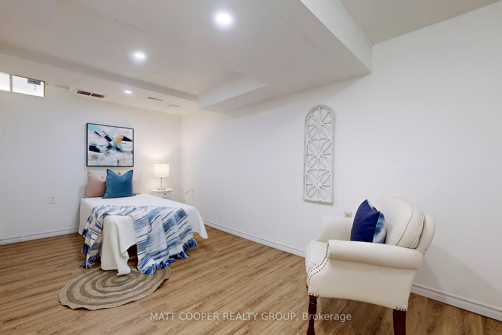 Photo 22 of 1561 Marshcourt Drive, Pickering, Village East — HOMEH