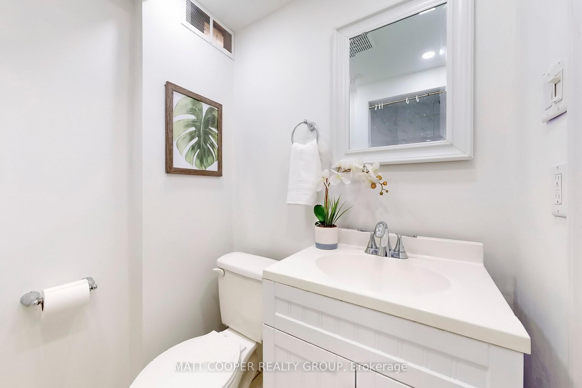 Photo 23 of 1561 Marshcourt Drive, Pickering, Village East — HOMEH