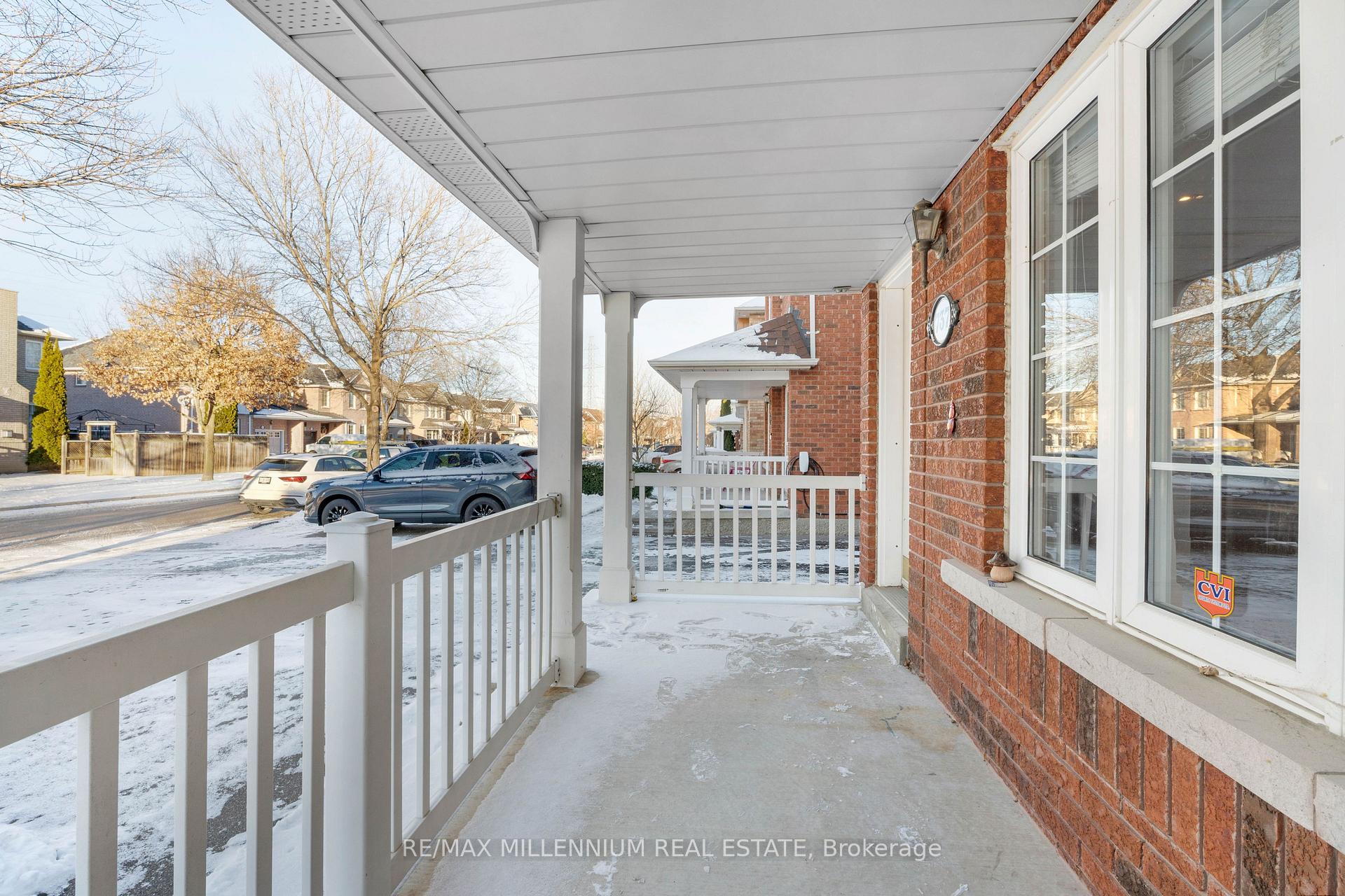 Photo 4 of Unit Upper, 737 Craighurst Court, Pickering, Amberlea — HOMEH